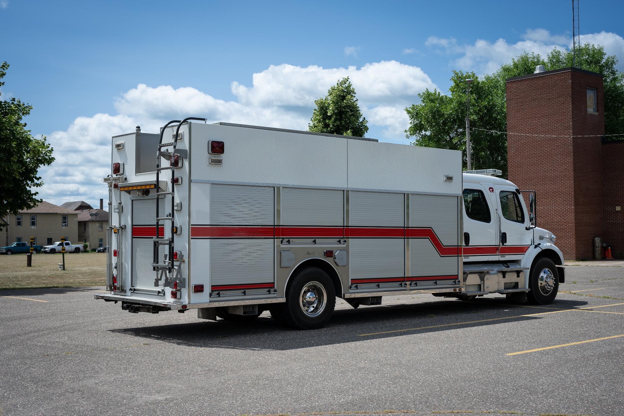 2005 General Safety Freightliner Heavy Rescue - image 11