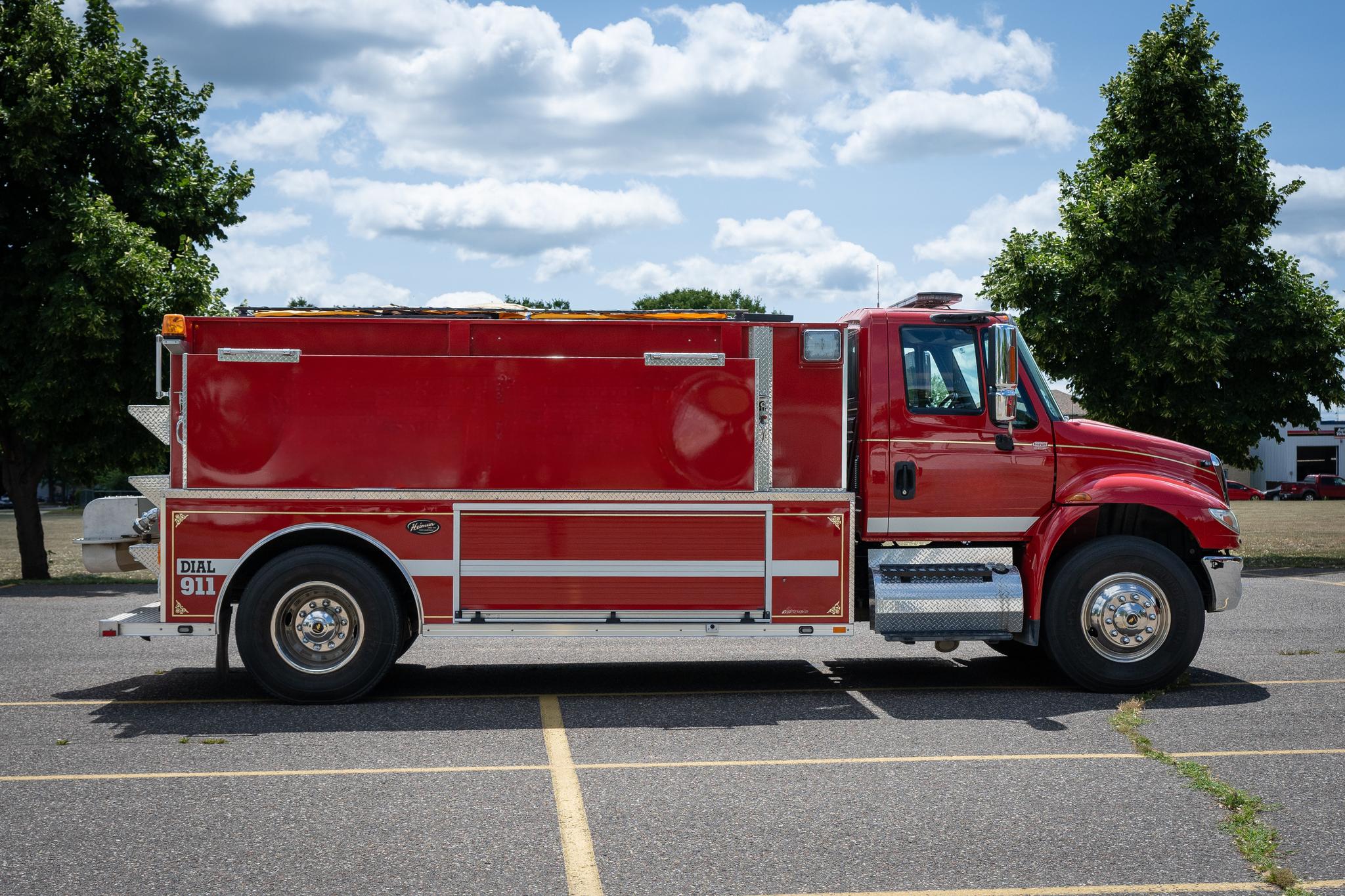 2017 Heiman International Pumper Tanker - image 4