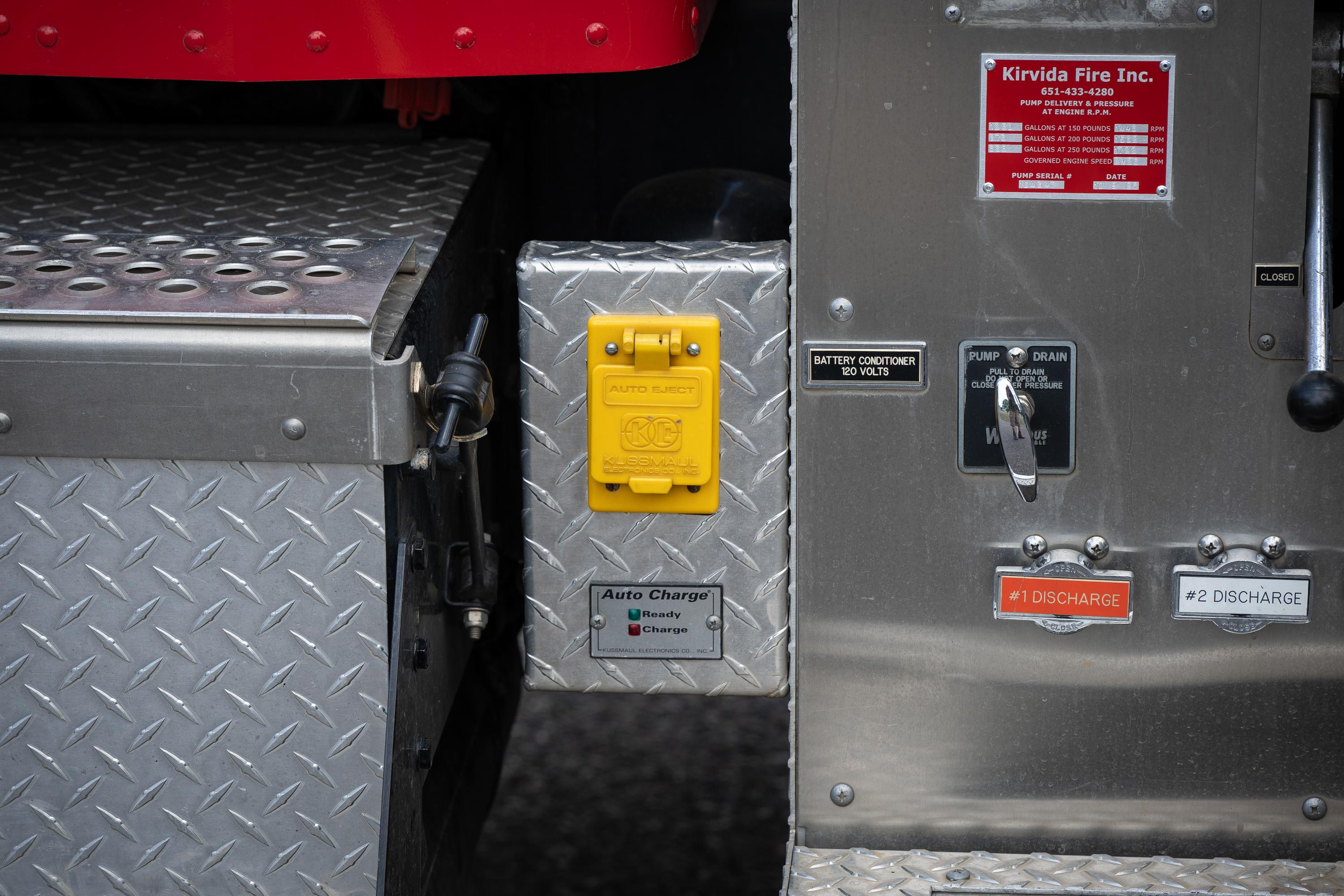 2001 Central States Kenworth Pumper - image 92