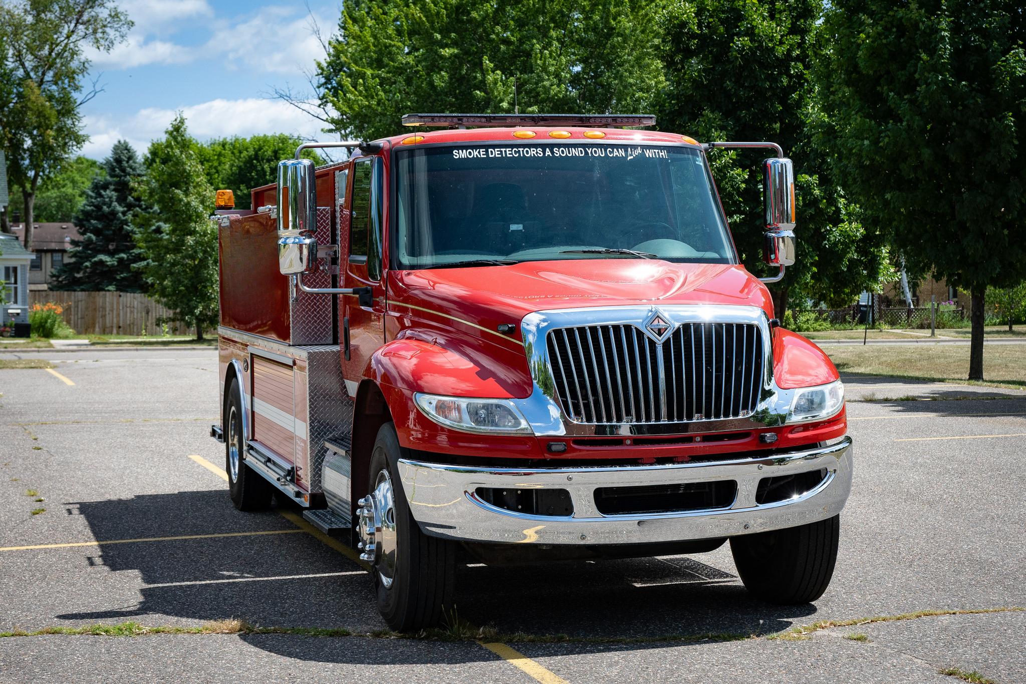 2017 Heiman International Pumper Tanker - image 3