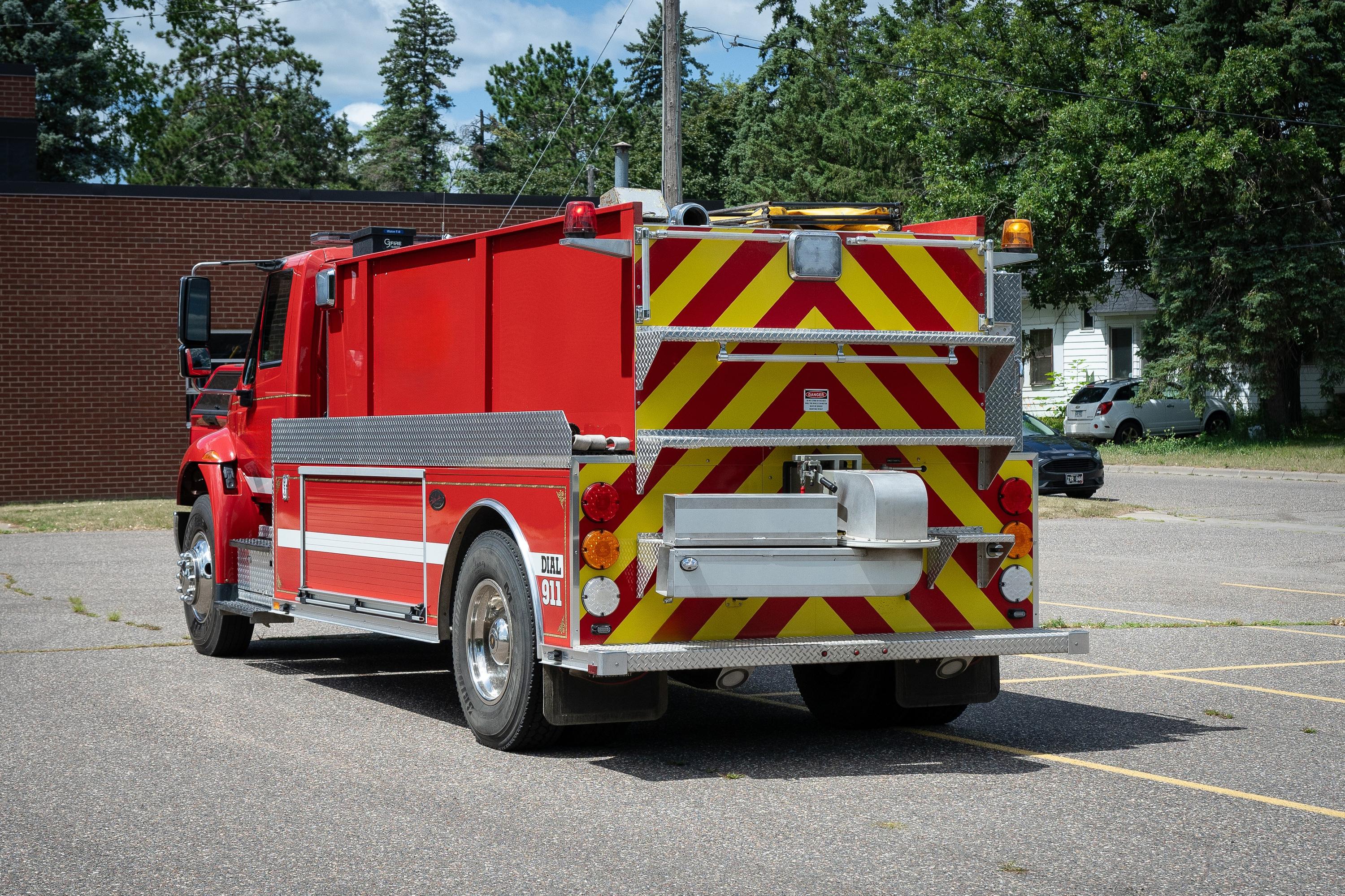 2017 Heiman International Pumper Tanker - image 10