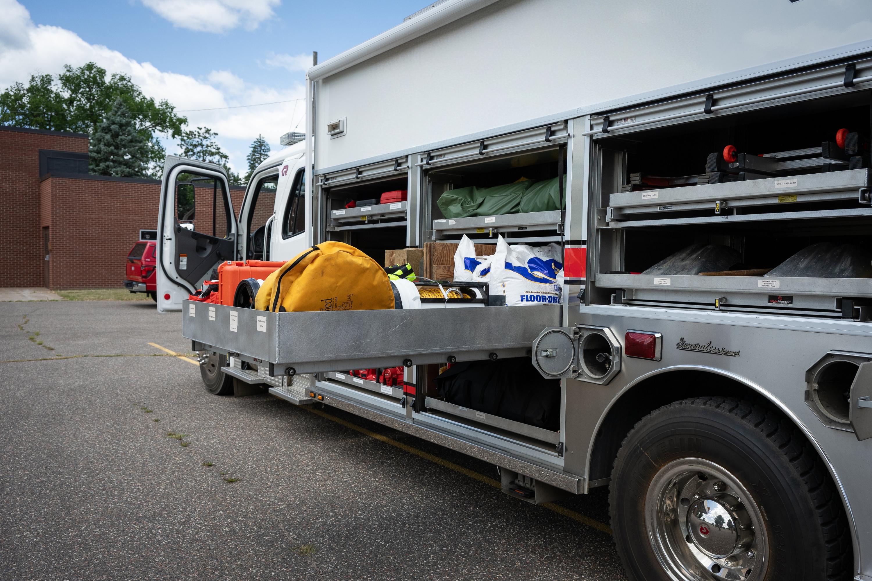 2005 General Safety Freightliner Heavy Rescue - image 46