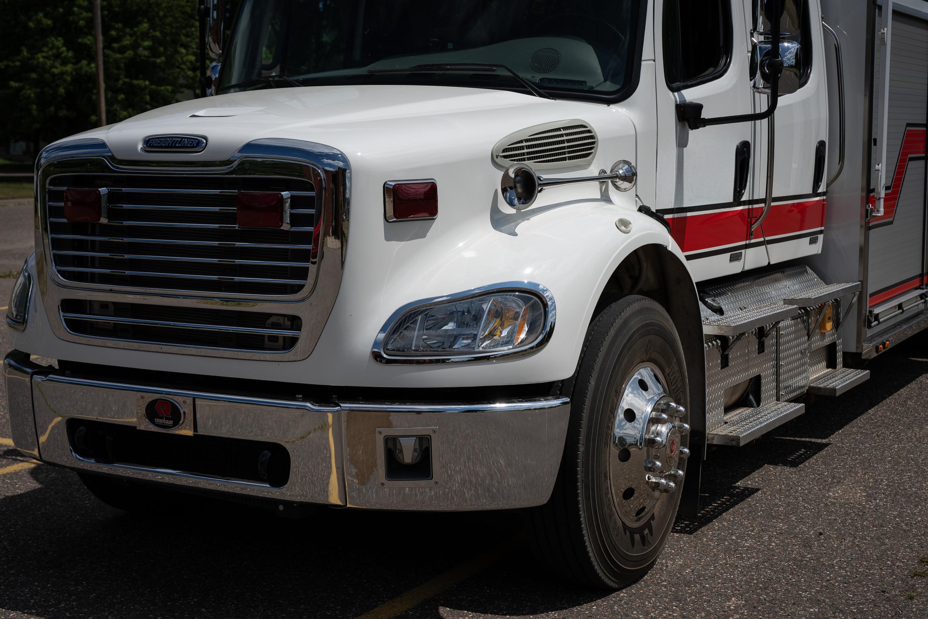 2005 General Safety Freightliner Heavy Rescue - image 5