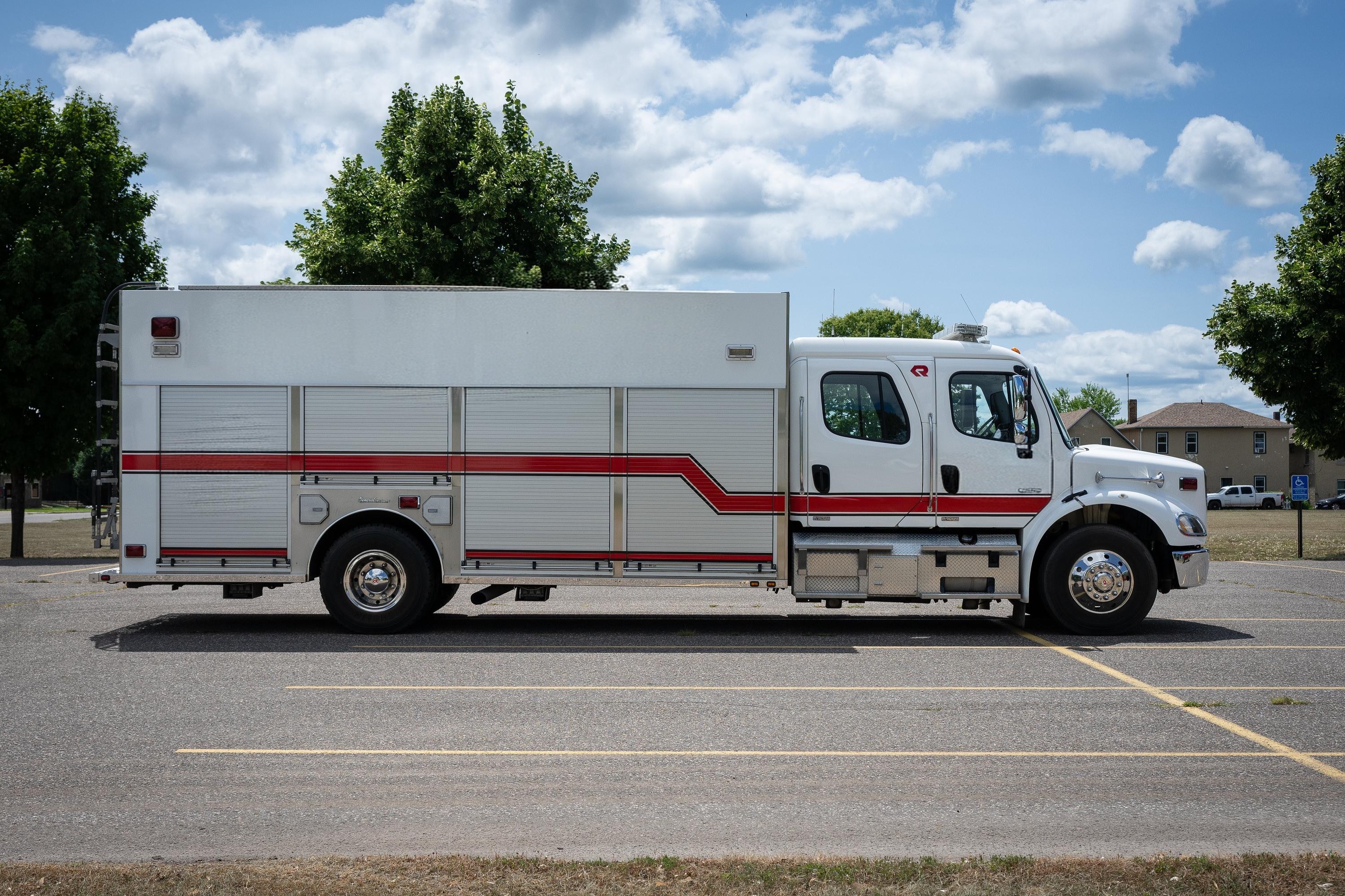2005 General Safety Freightliner Heavy Rescue - image 13