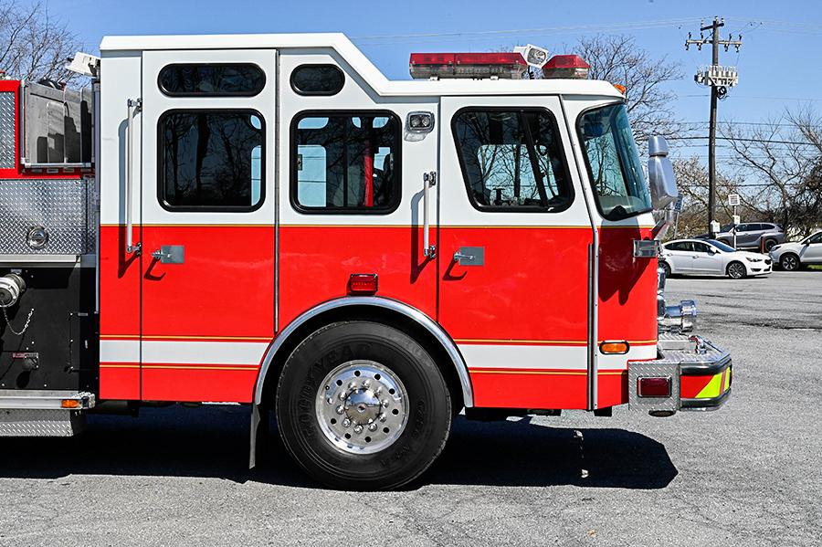 2006 E-One 2000/500 Rescue Pumper - image 11