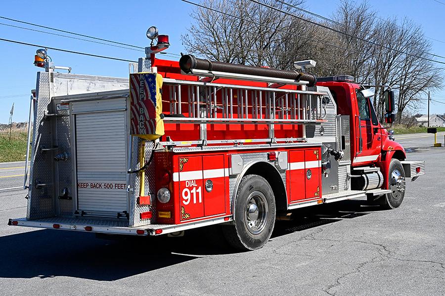 2003 International/E-One 1250/1000 Rural Pumper - image 5