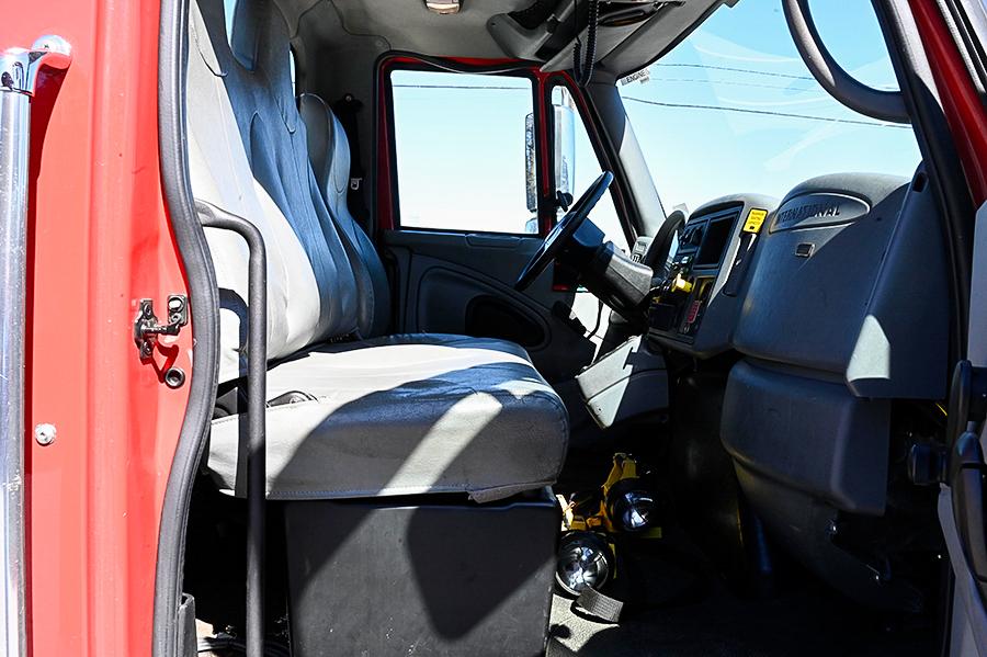2003 International/E-One 1250/1000 Rural Pumper - image 22