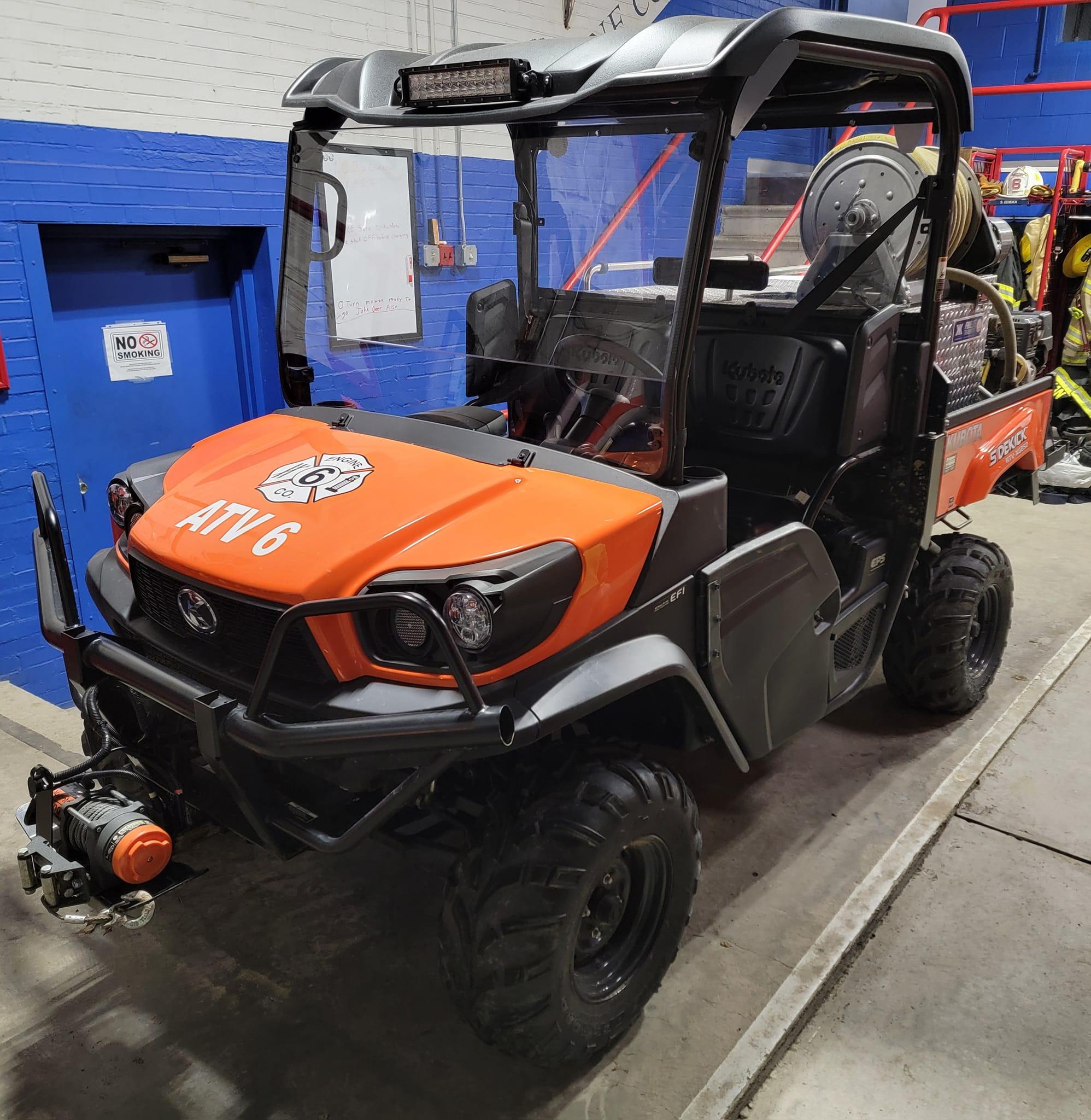 2018 Kubota Sidekick, RTV-XG850 4x4 - image 1