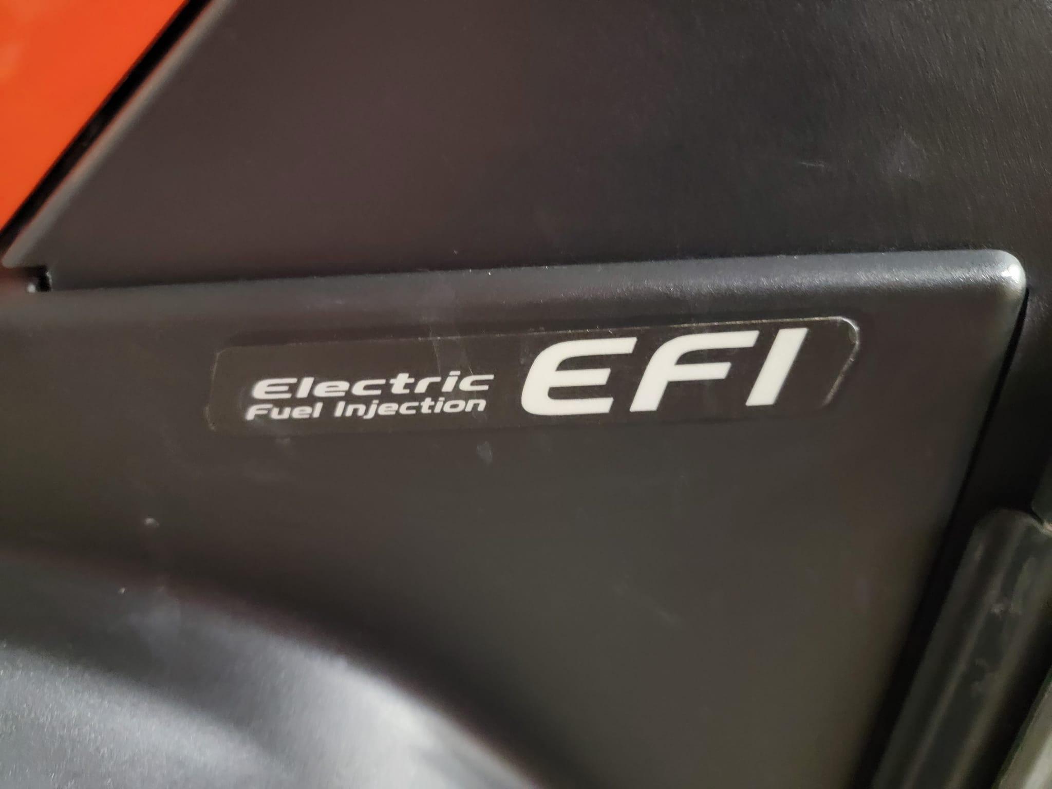 2018 Kubota Sidekick, RTV-XG850 4x4 - image 3