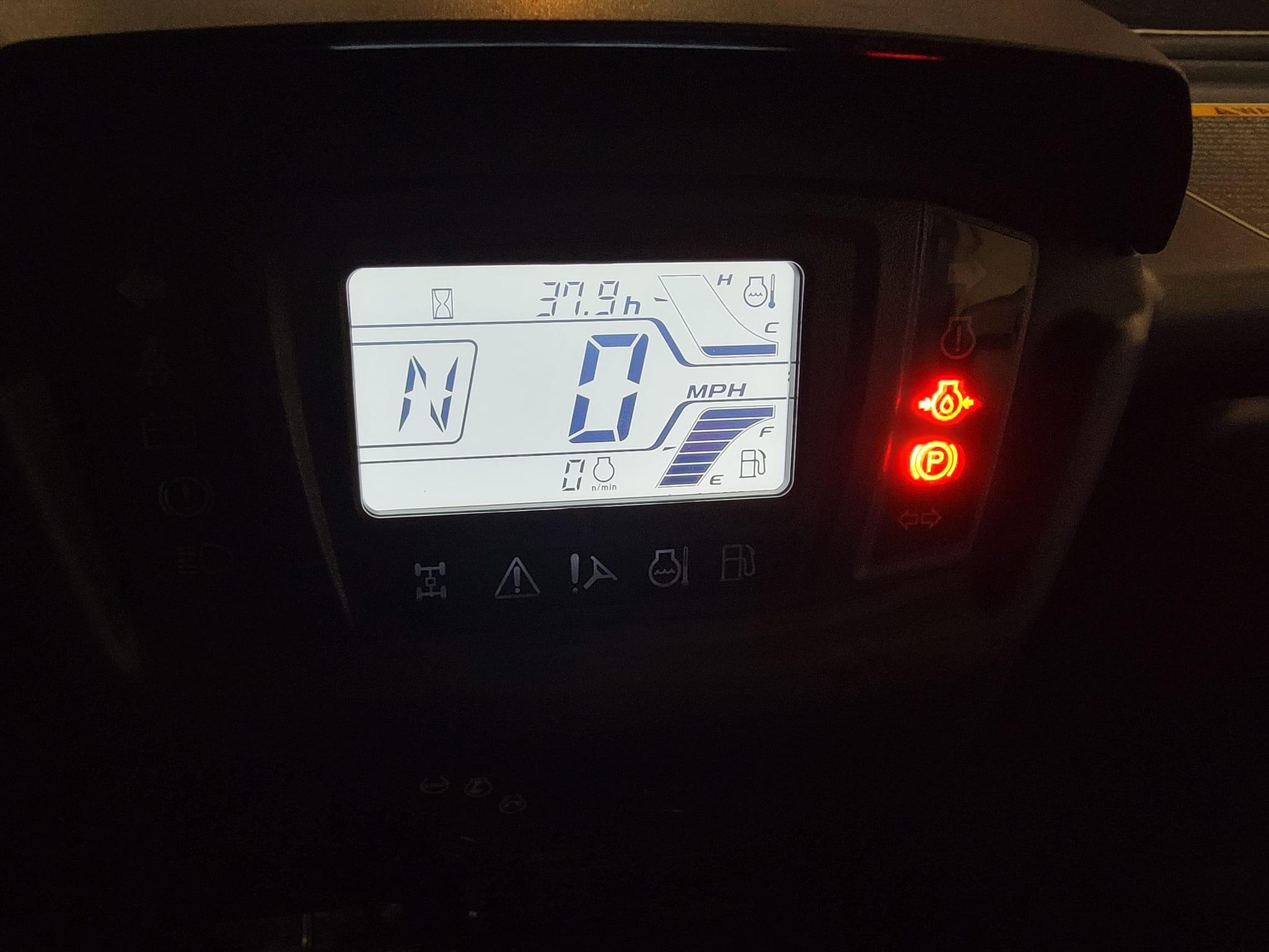 2018 Kubota Sidekick, RTV-XG850 4x4 - image 5