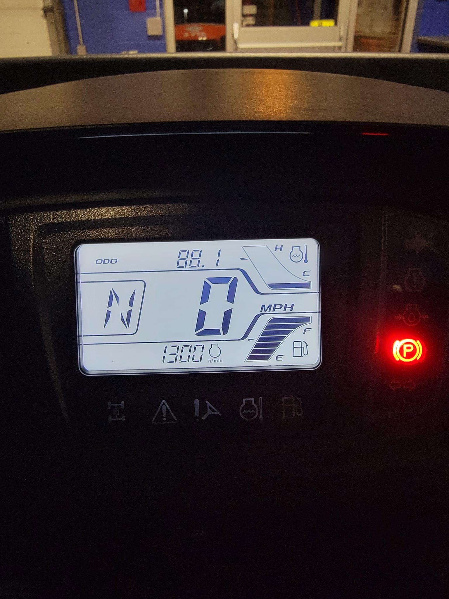 2018 Kubota Sidekick, RTV-XG850 4x4 - image 6