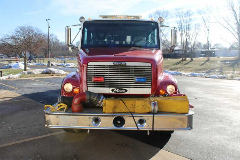 2002 Pierce Freightliner Pumper Tanker — photo 2
