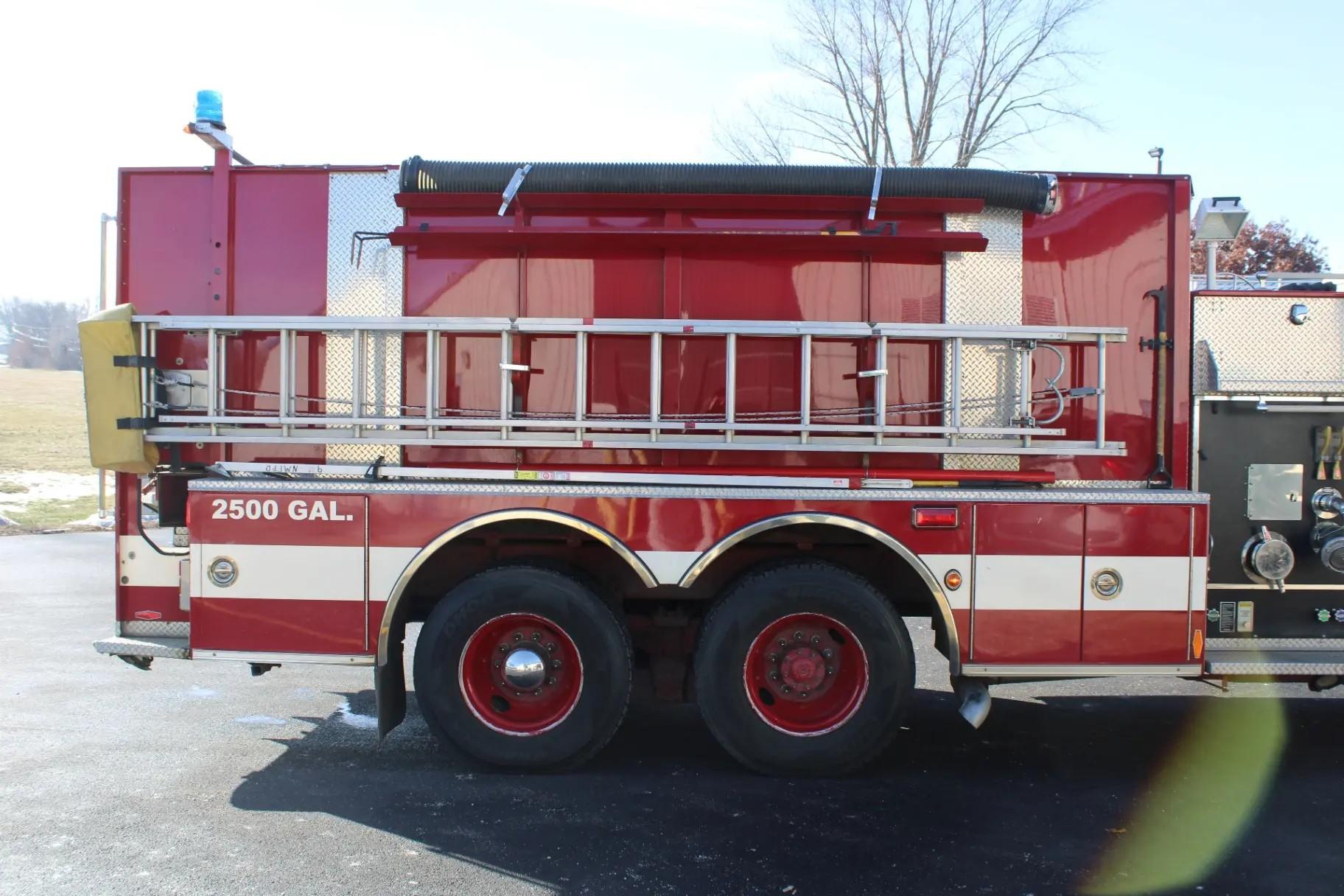 2002 Pierce Freightliner Pumper Tanker - image 5