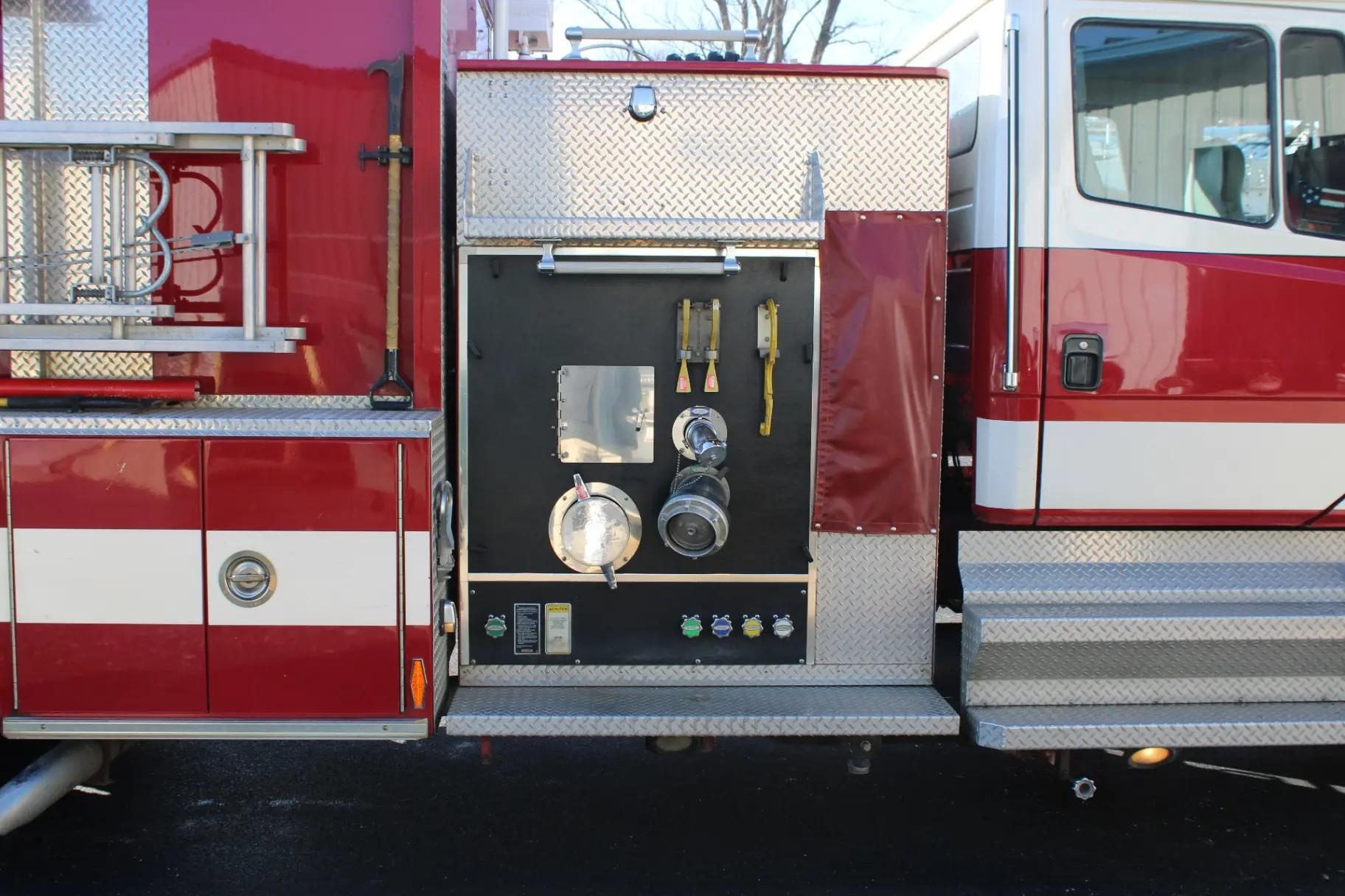 2002 Pierce Freightliner Pumper Tanker - image 8