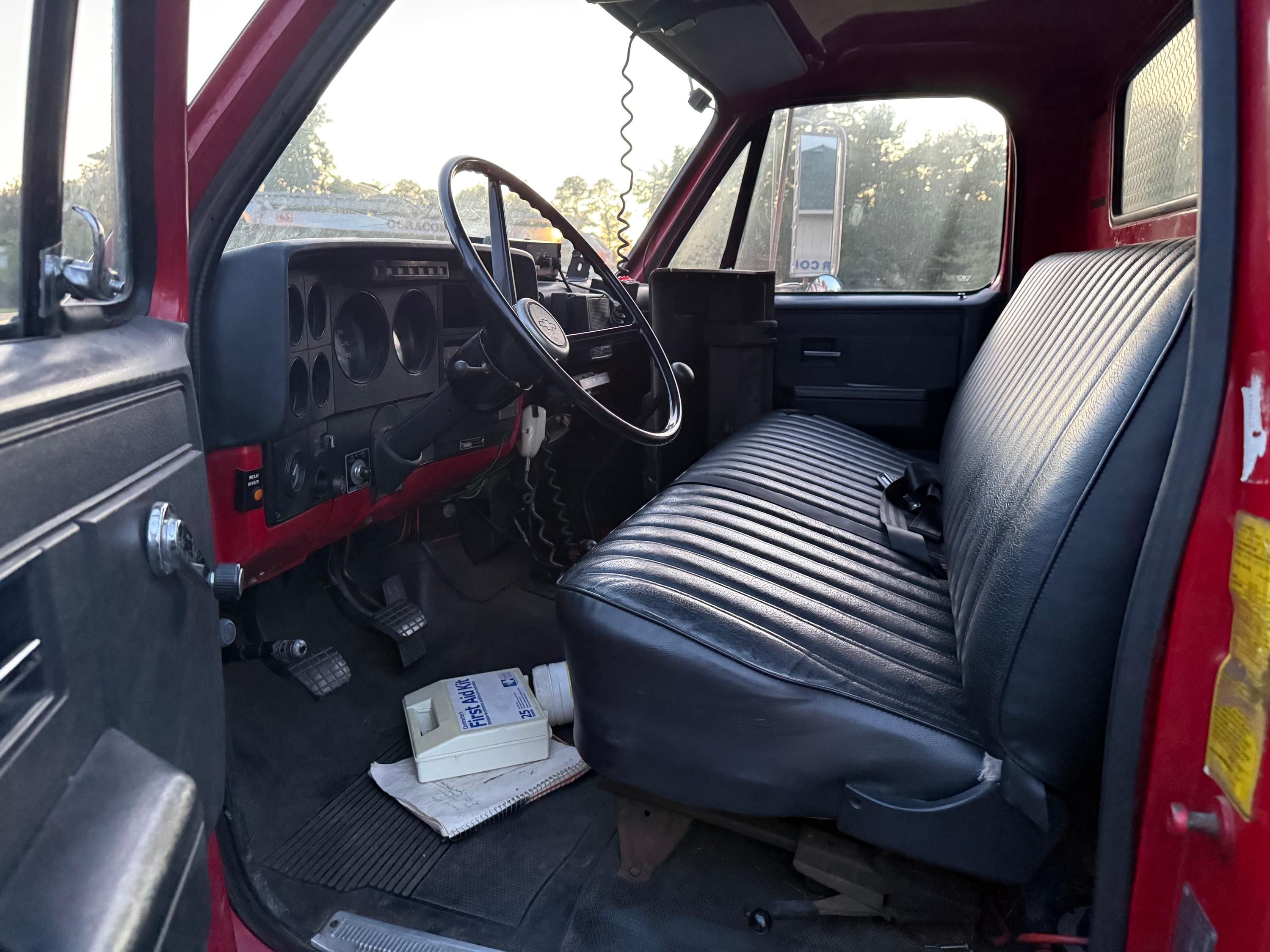 1990 Chevrolet Pumper Tanker - image 6