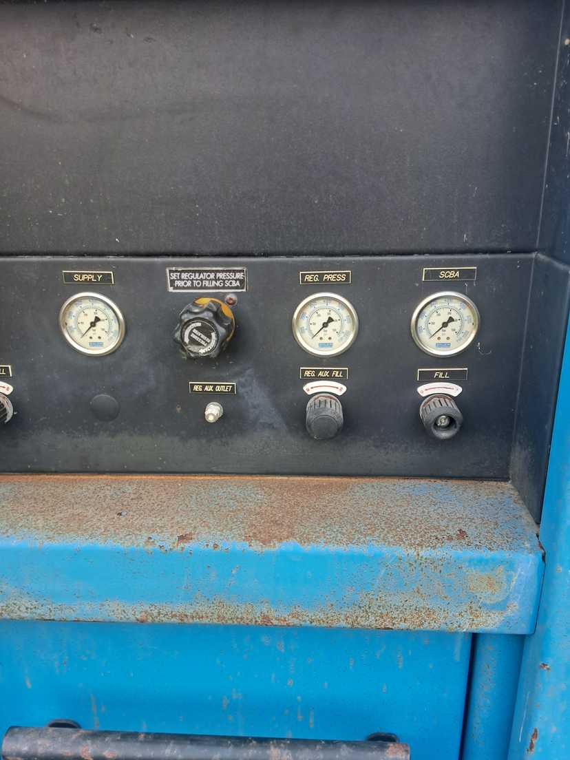 Eagle Air SCBA fill station, Model SSX2S1R — photo 6
