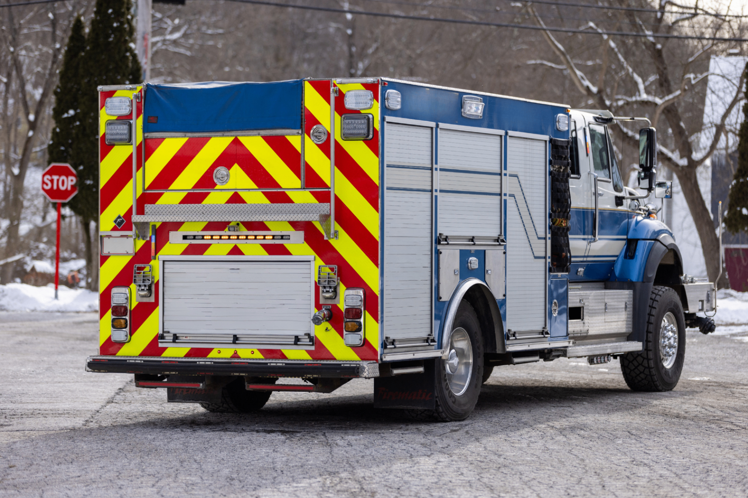 2013 International Pumper - image 10