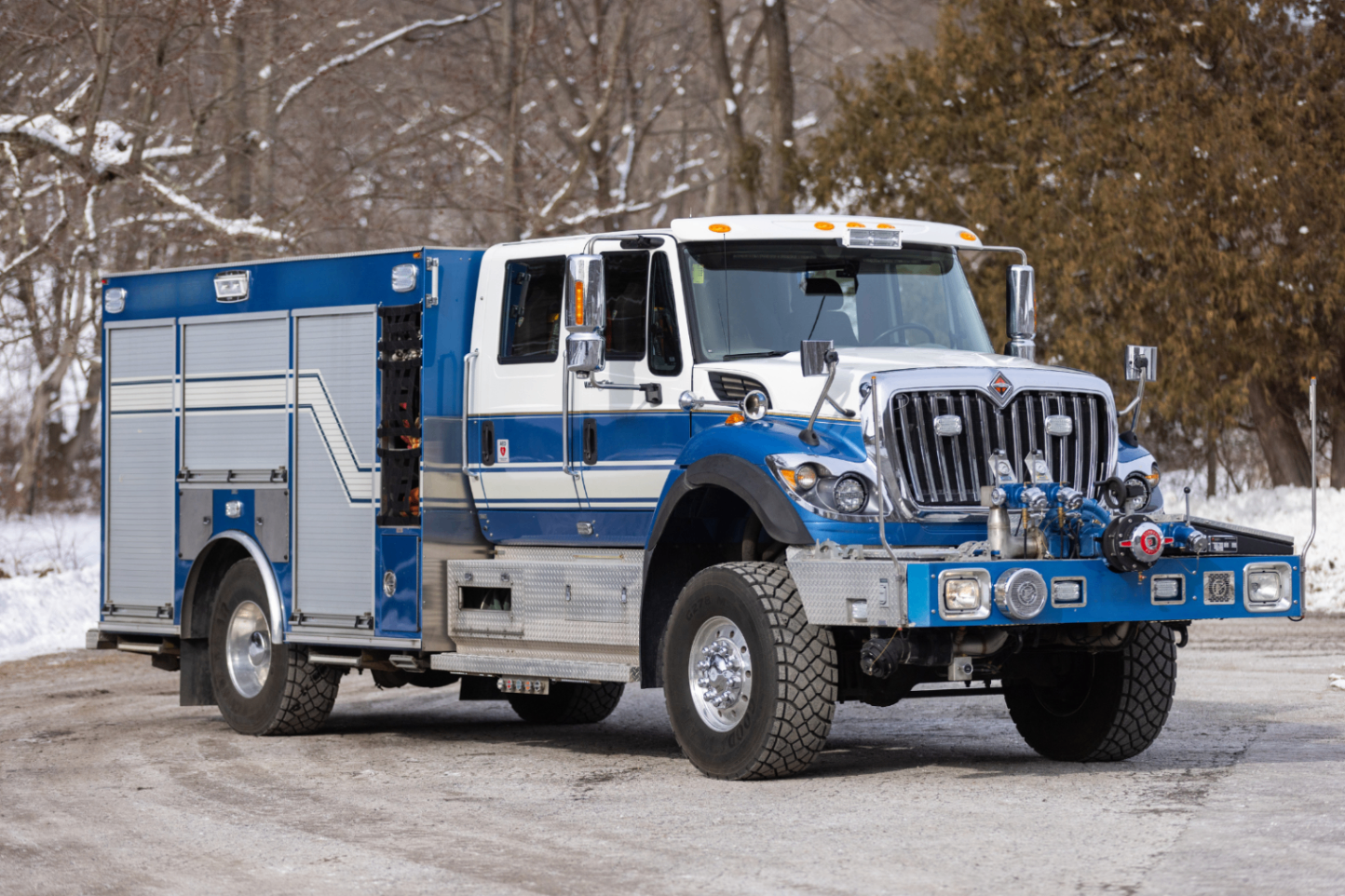 2013 International Pumper - image 2