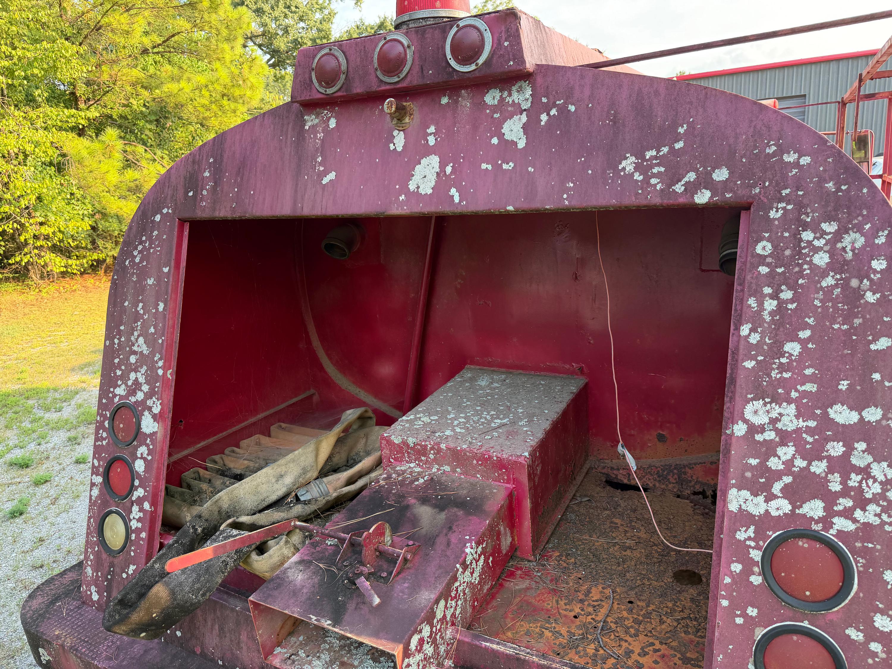 1988 Ford C8000 Tanker - image 15