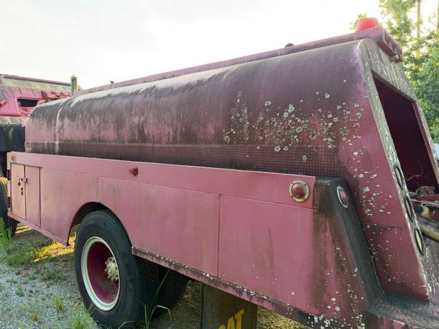 1988 Ford C8000 Tanker - image 5
