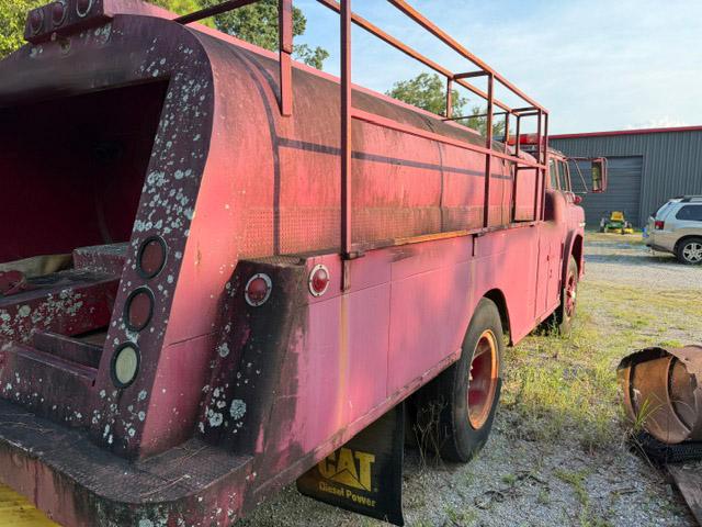 1988 Ford C8000 Tanker - image 6