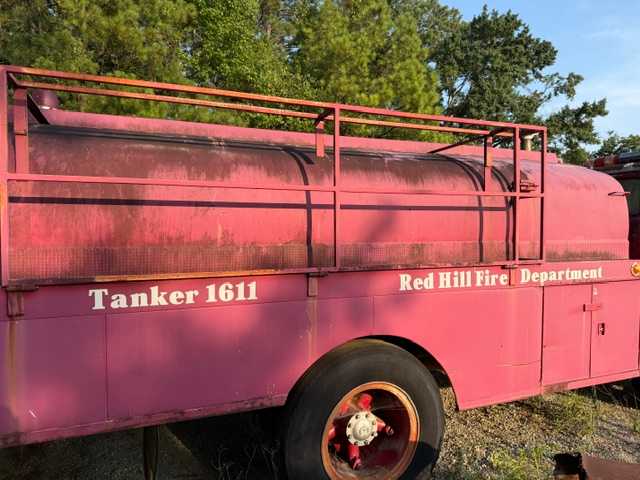 1988 Ford C8000 Pumper Tanker — photo 5
