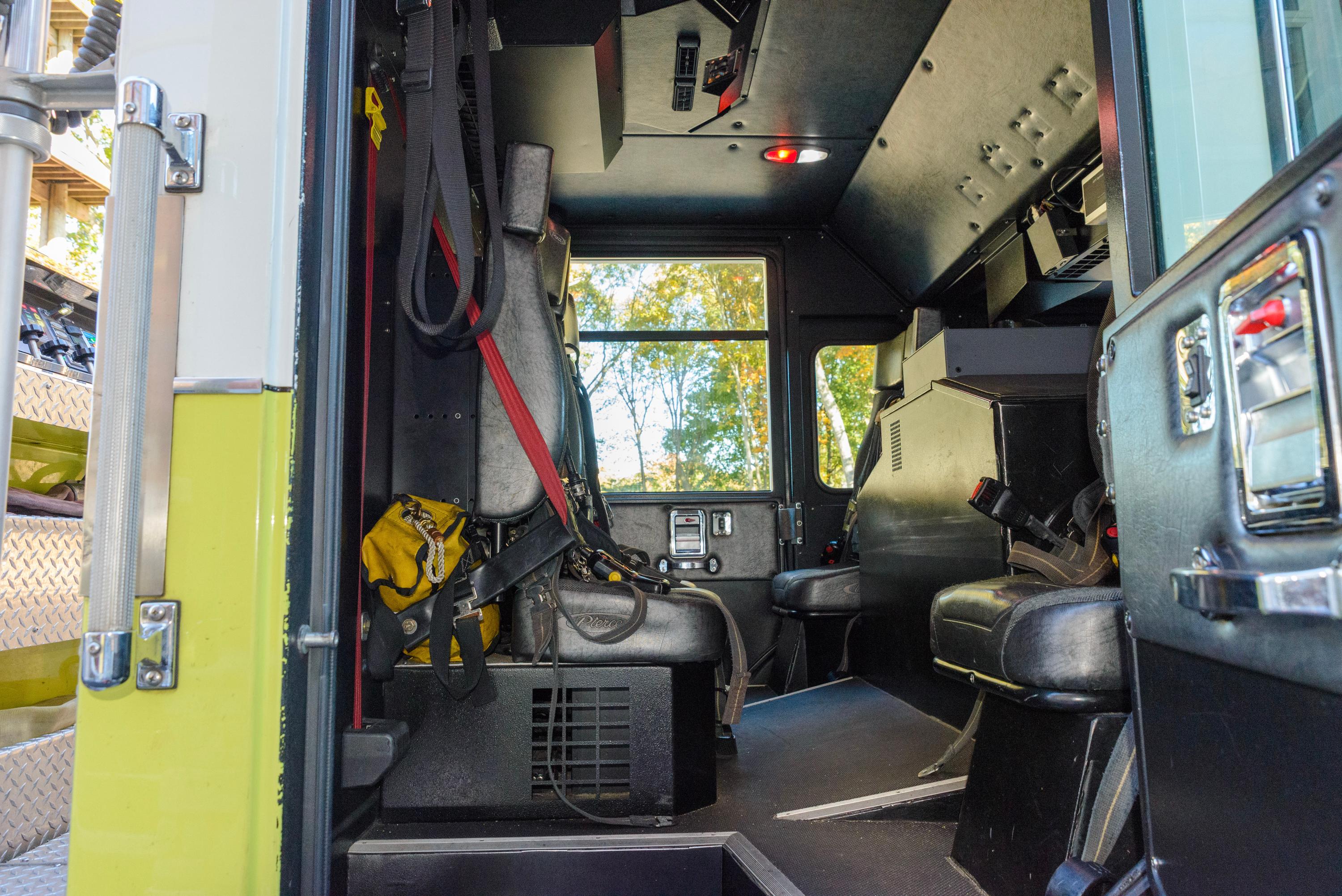 2010 Pierce Contender Pumper - image 34