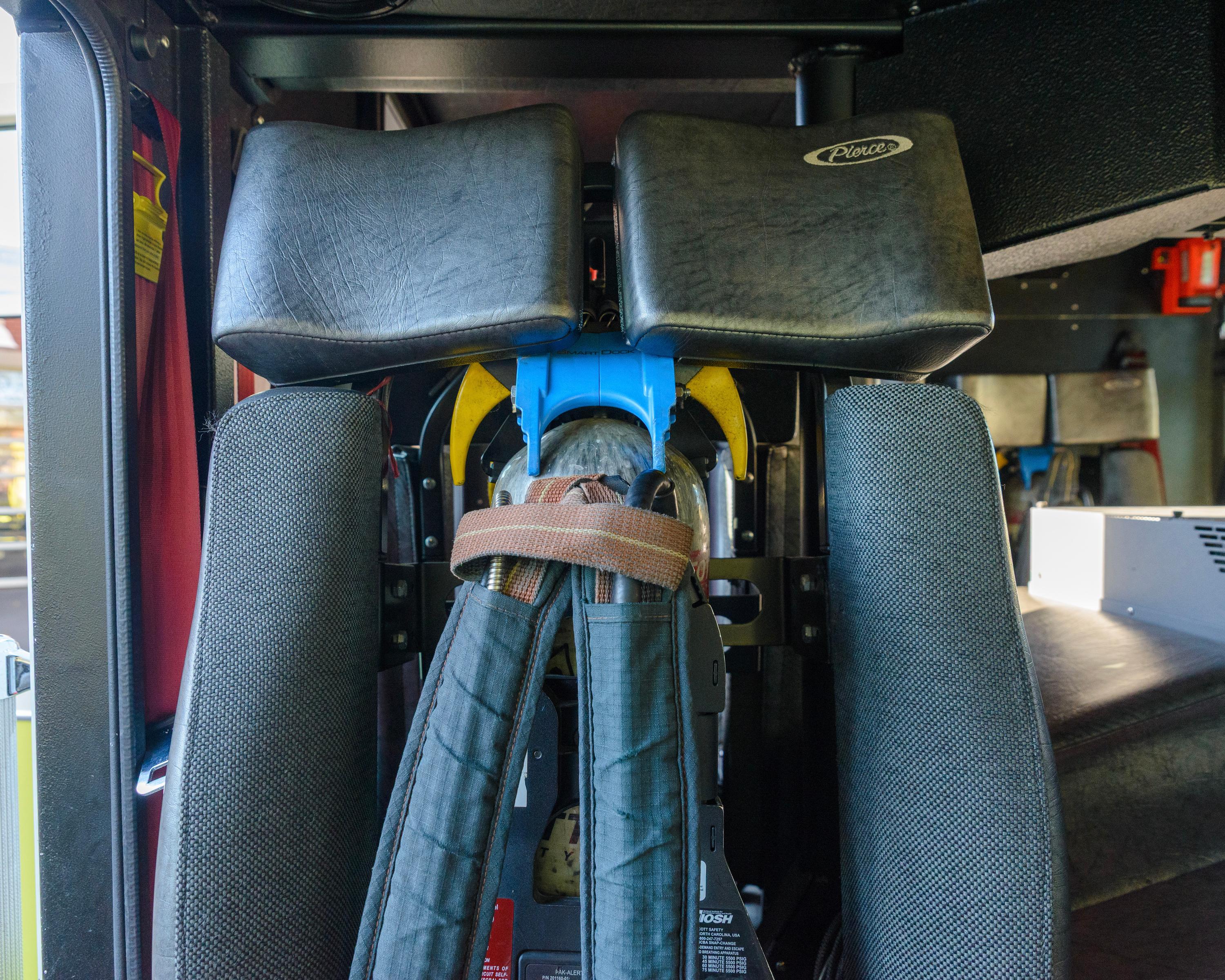2010 Pierce Contender Pumper - image 27