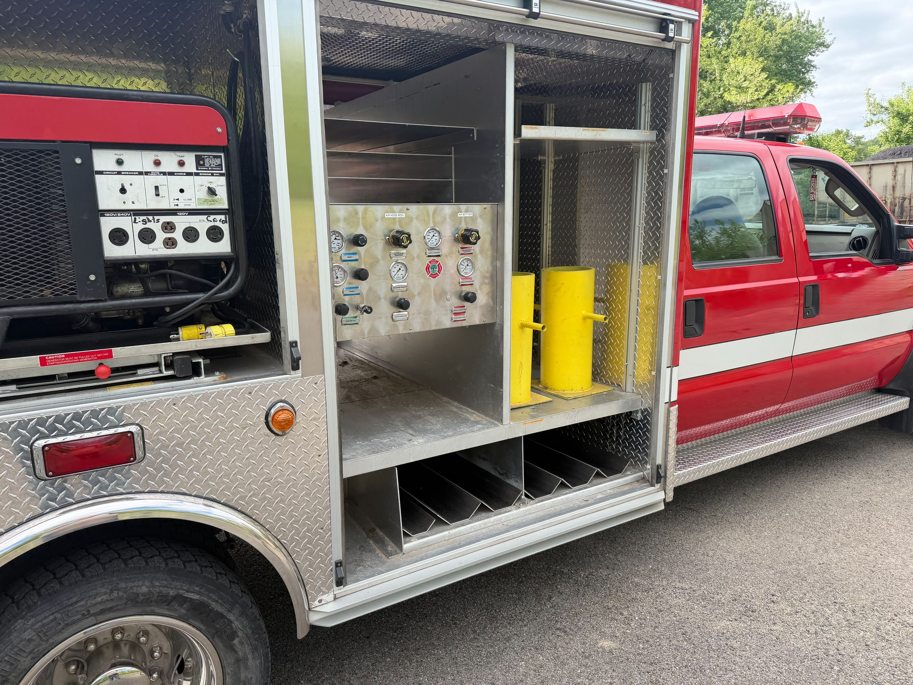 2007 EVI Ford Light Rescue - image 11