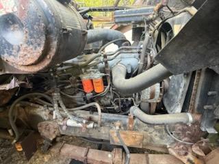 1990 Ford Dump Truck - image 4