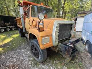 1990 Ford Dump Truck