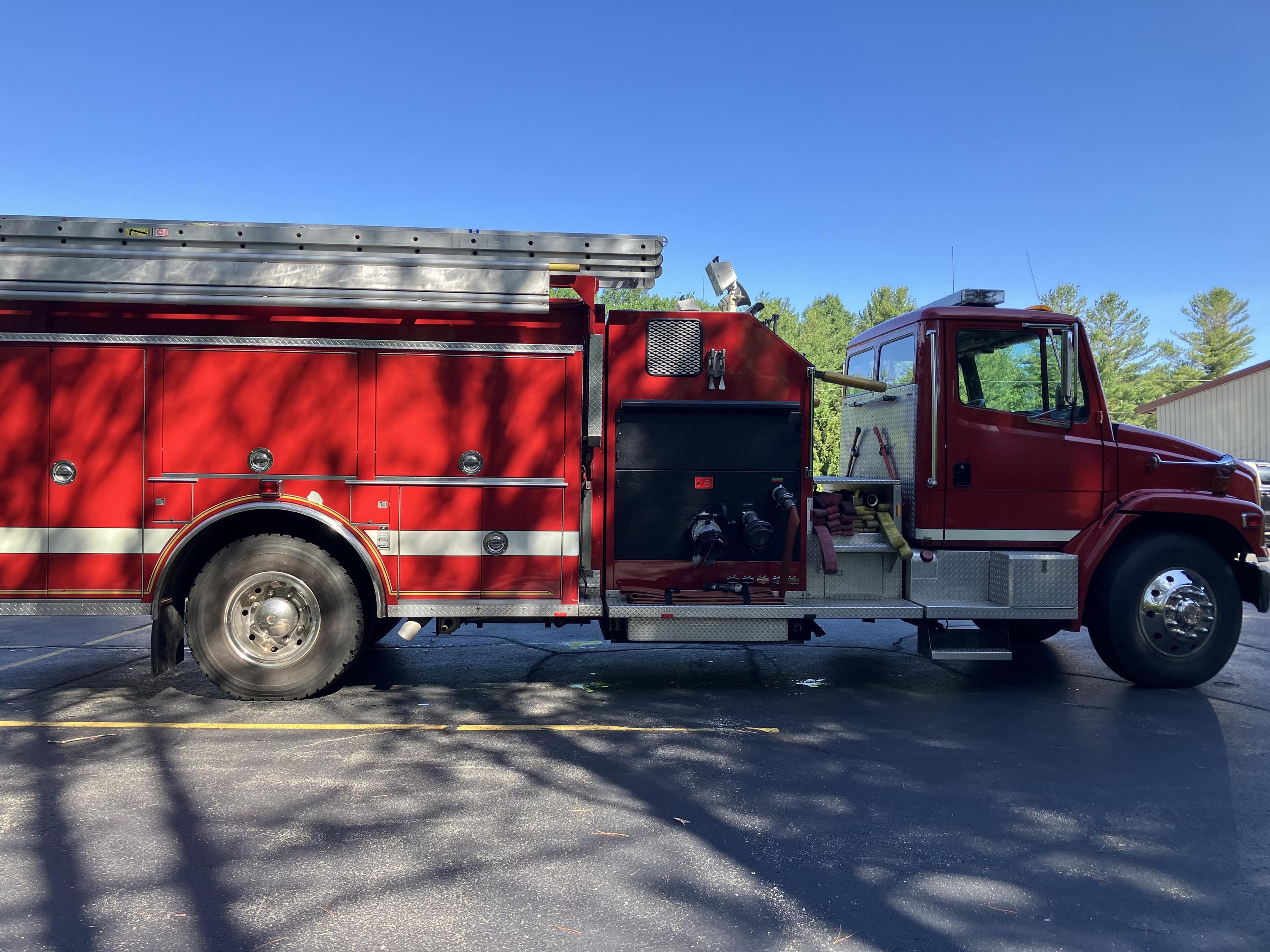 1994 3D Freightliner Pumper (2004 Refurb) - image 7
