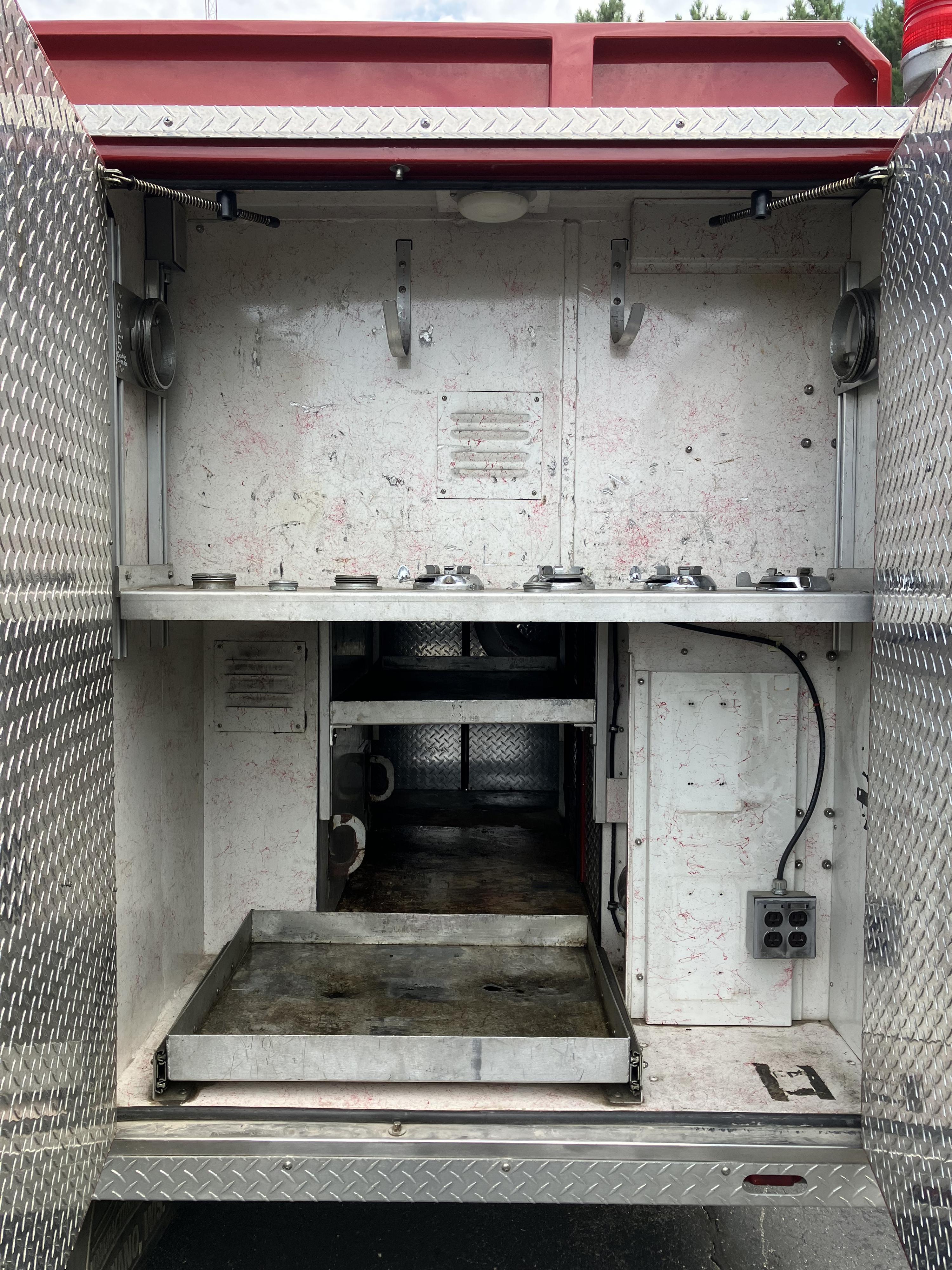 1994 3D Freightliner Pumper (2004 Refurb) - image 15