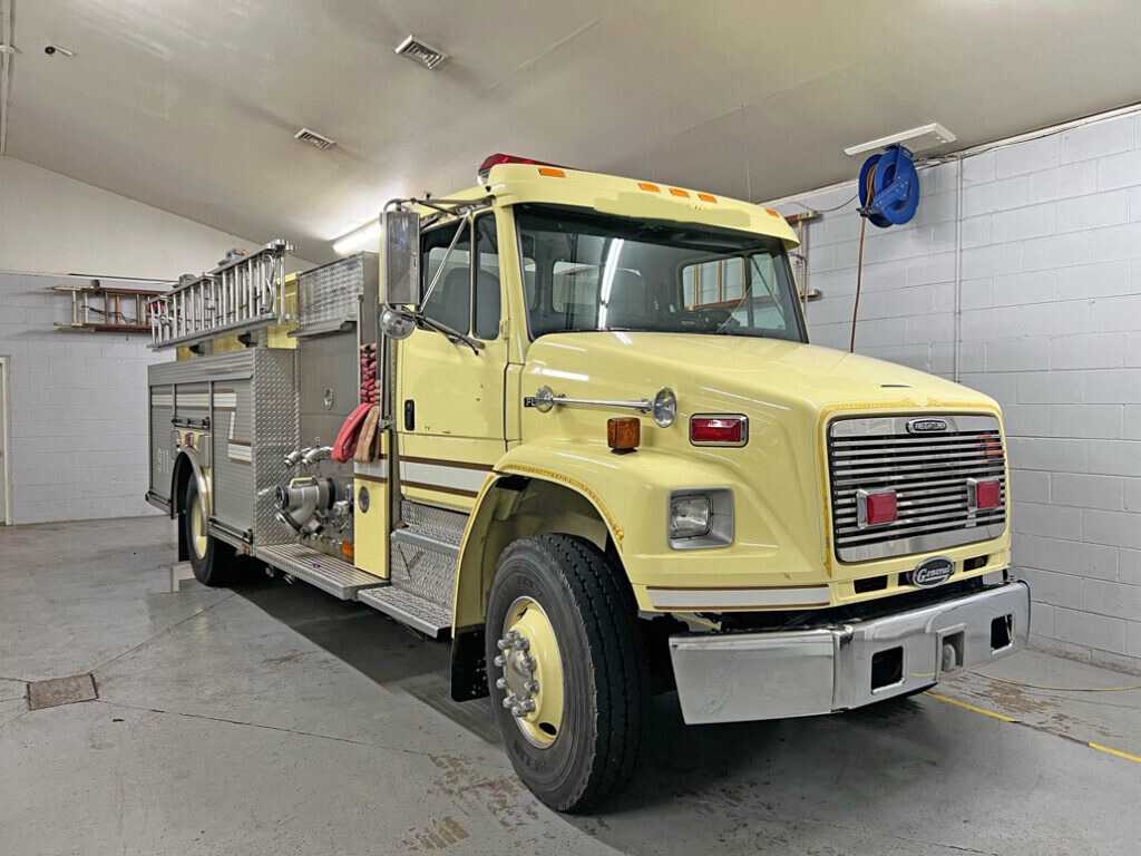2002 Freightliner / General 1250 GPM pumper