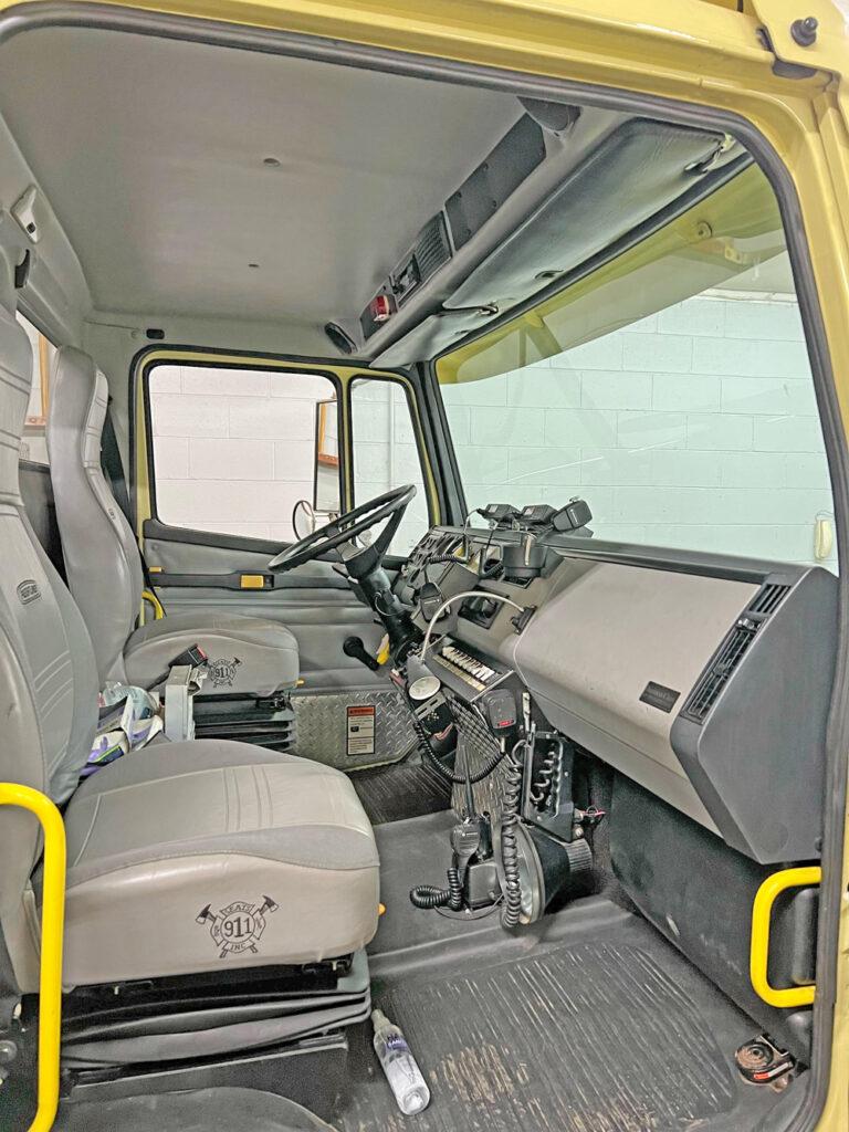 2002 Freightliner / General 1250 GPM pumper - image 13