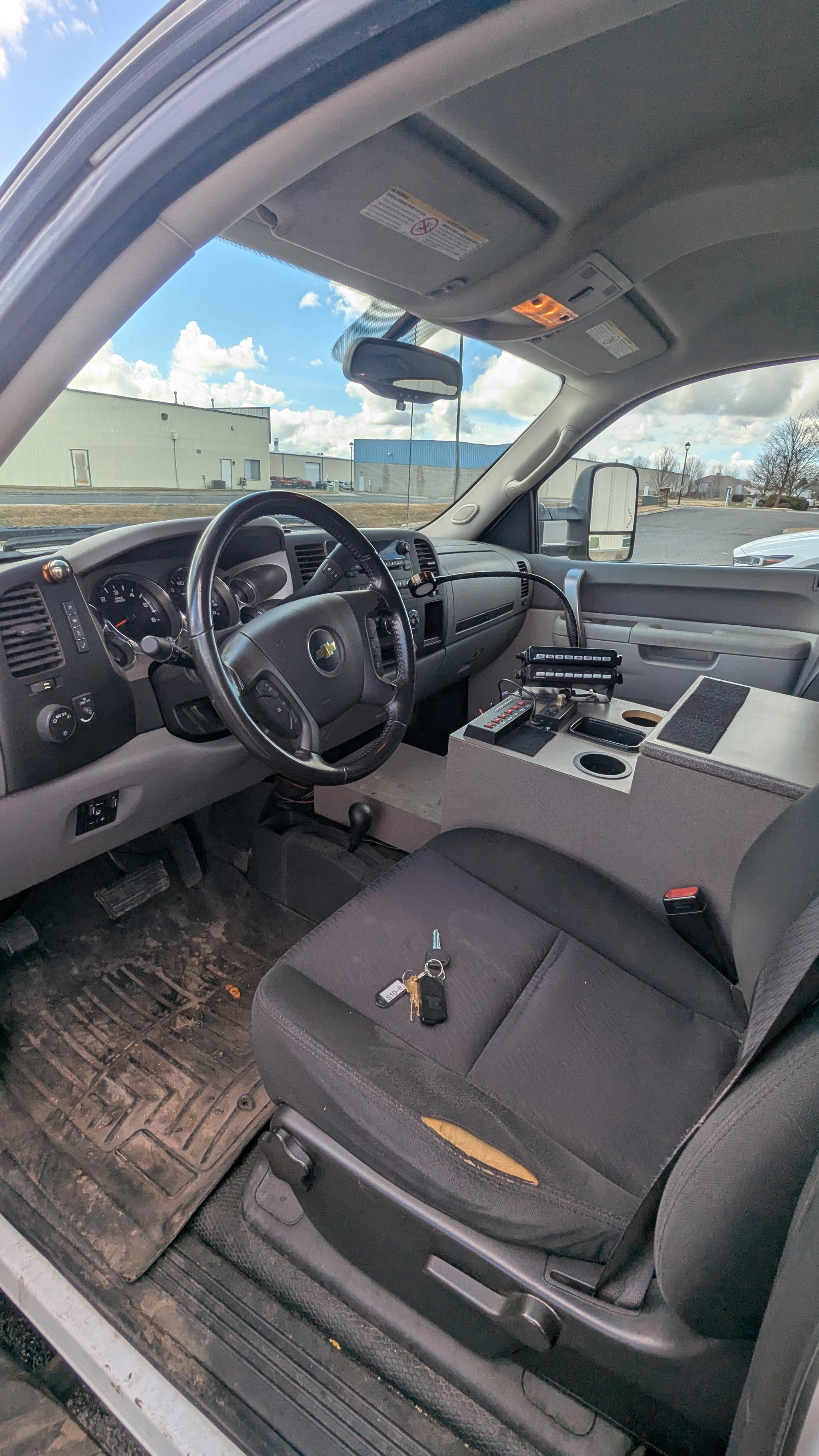 2013 Chevy Silverado 2500HD 6.0L - image 2