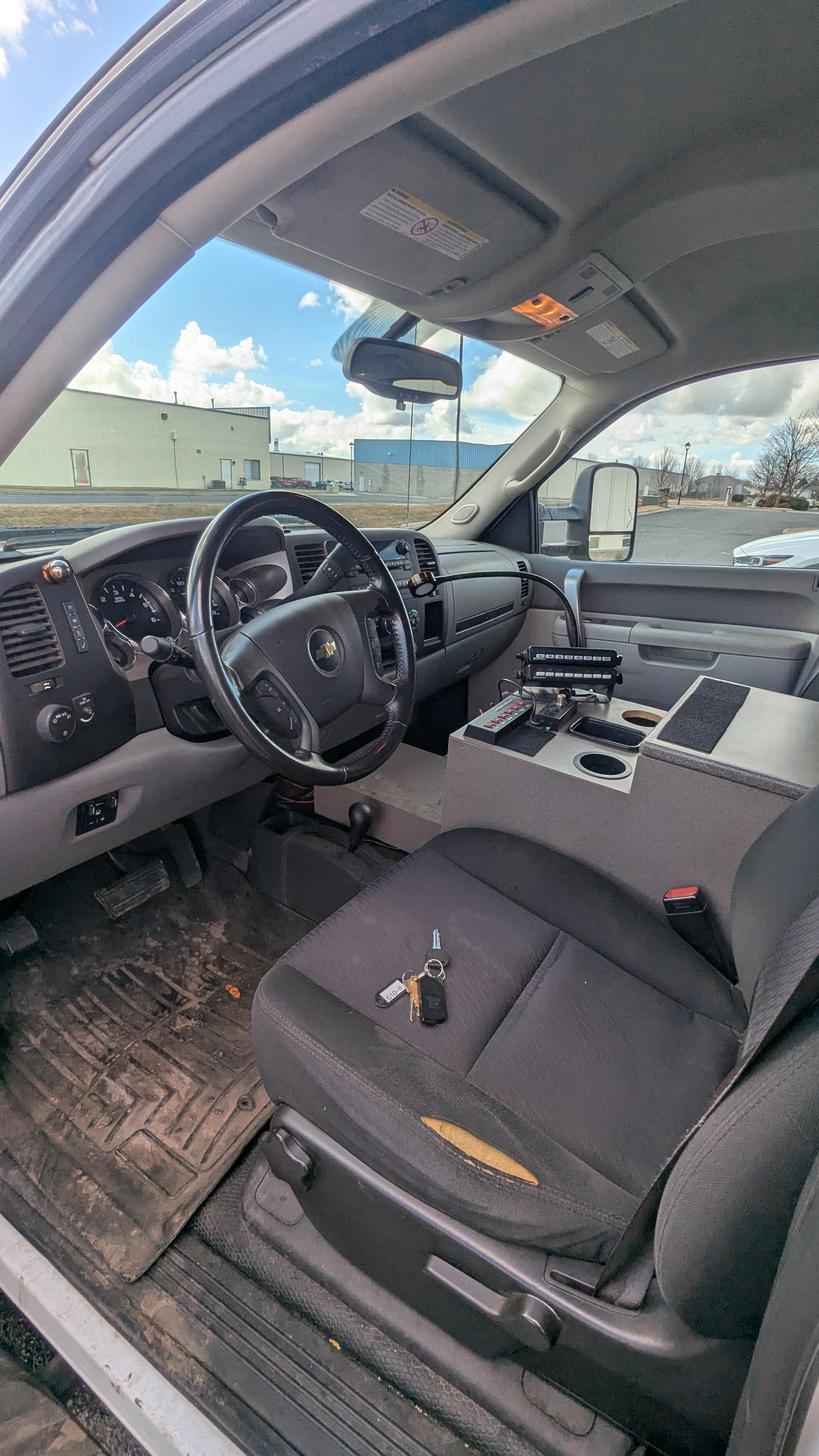 2013 Chevy Silverado 2500HD 6.0L - image 2