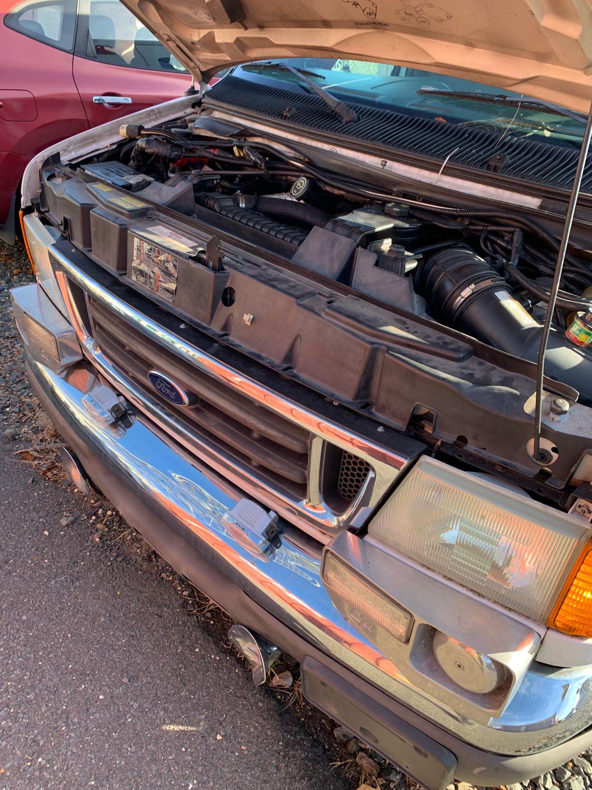 2006 Ford E 450 Type III - image 4