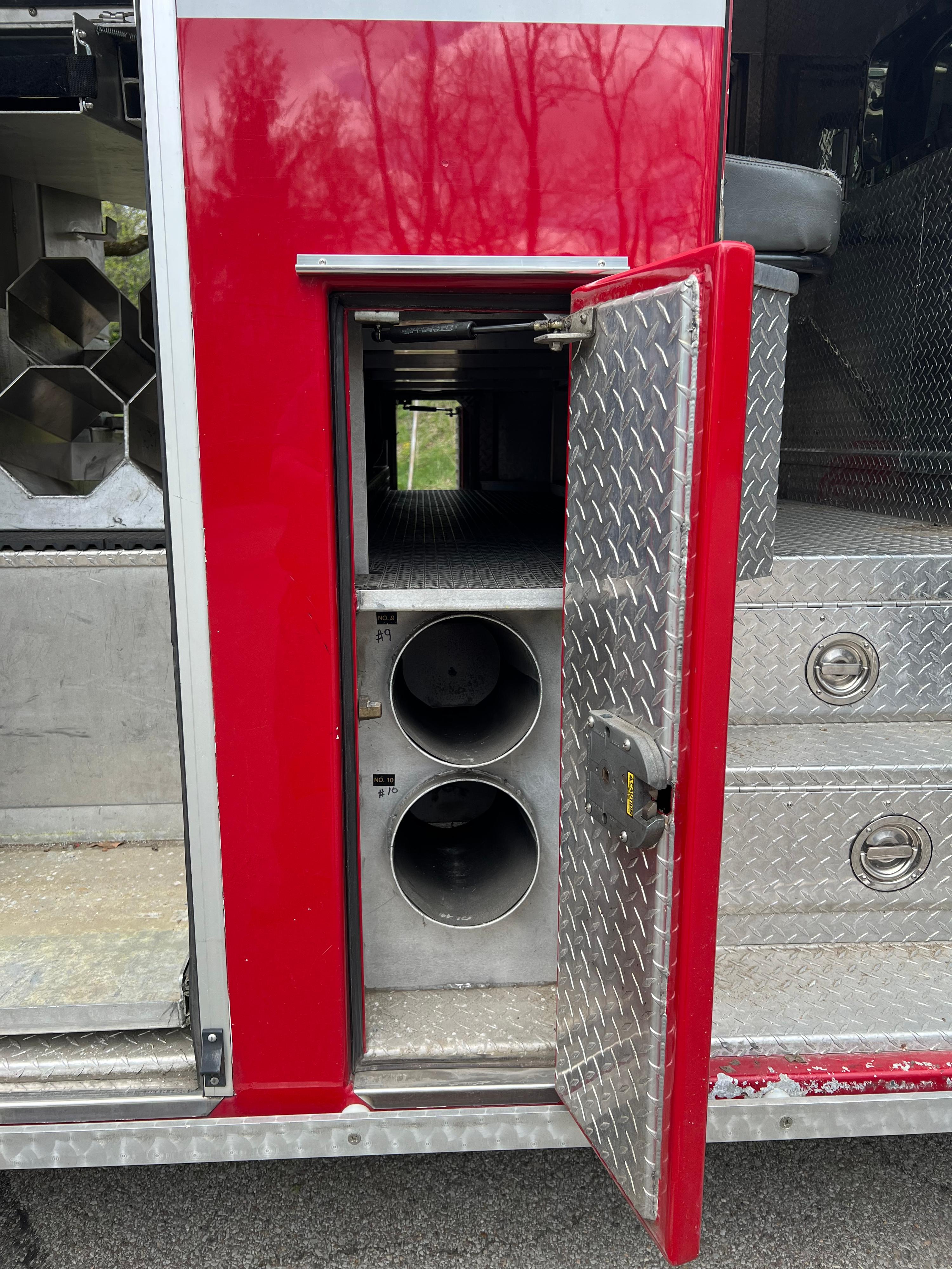 2000 International Kenco Light Rescue - image 17