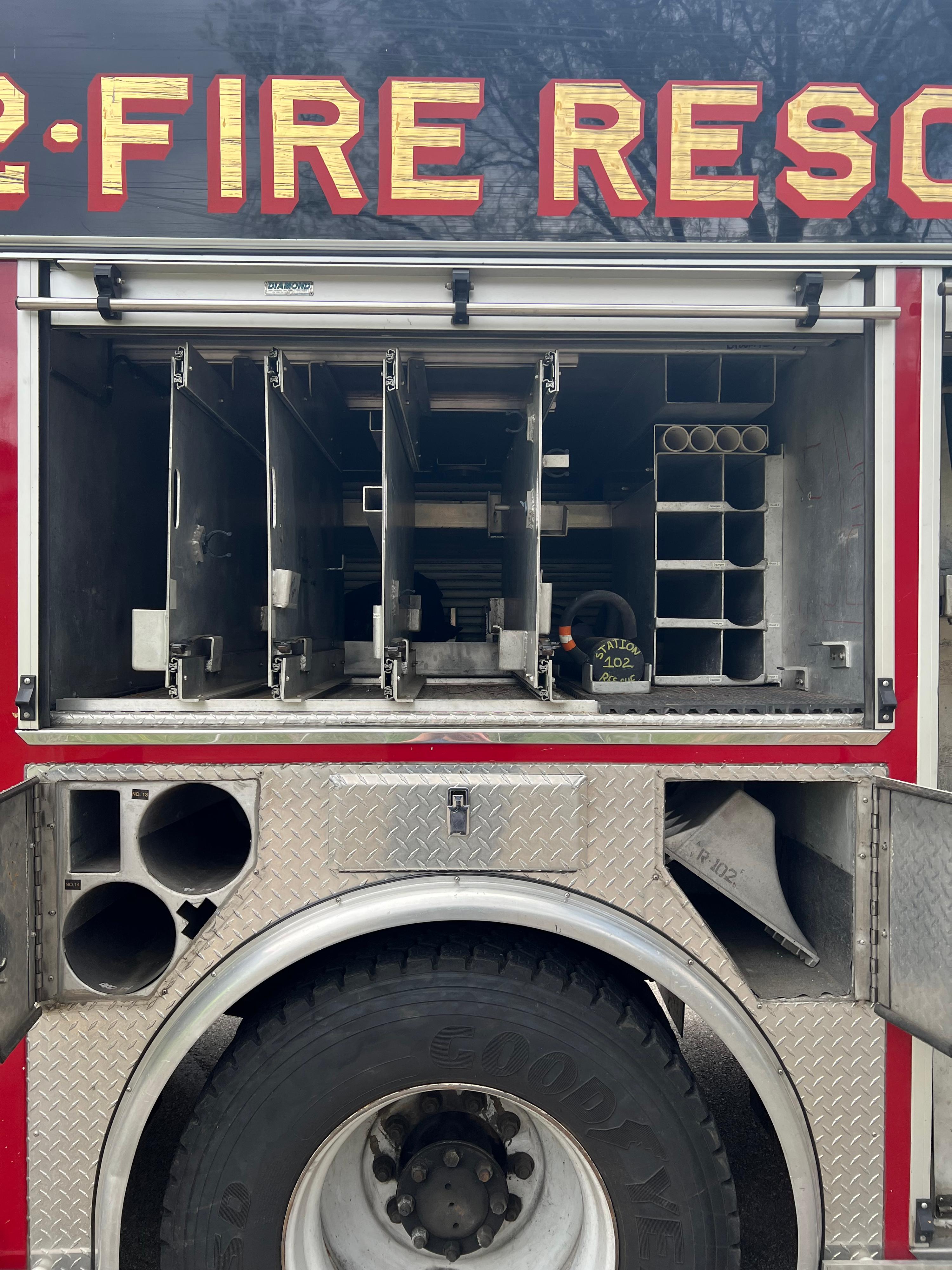 2000 International Kenco Light Rescue - image 9