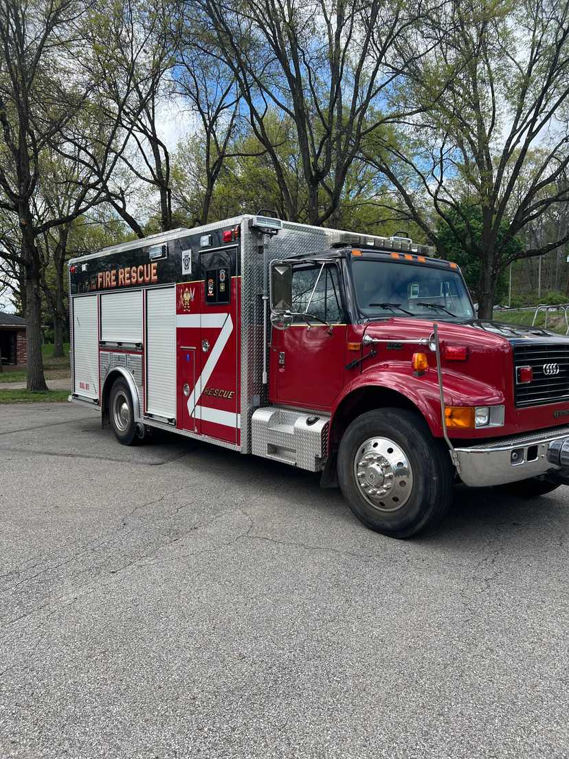 2000 International Kenco Light Rescue