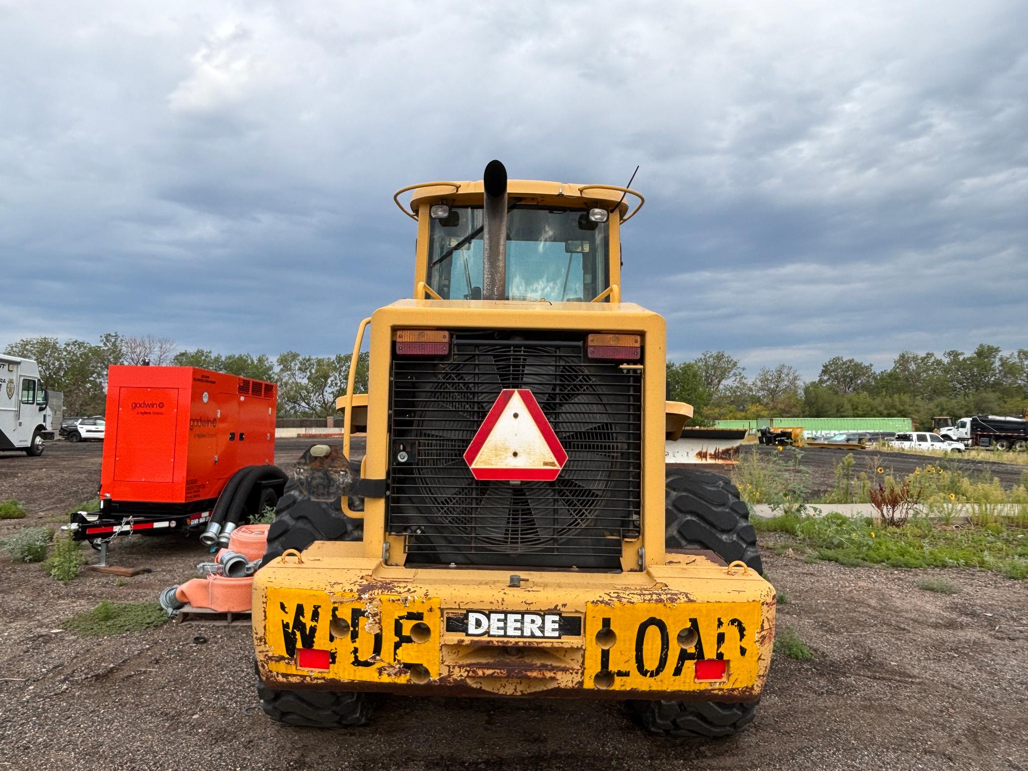 1999 John Deere 644H Loader - image 3