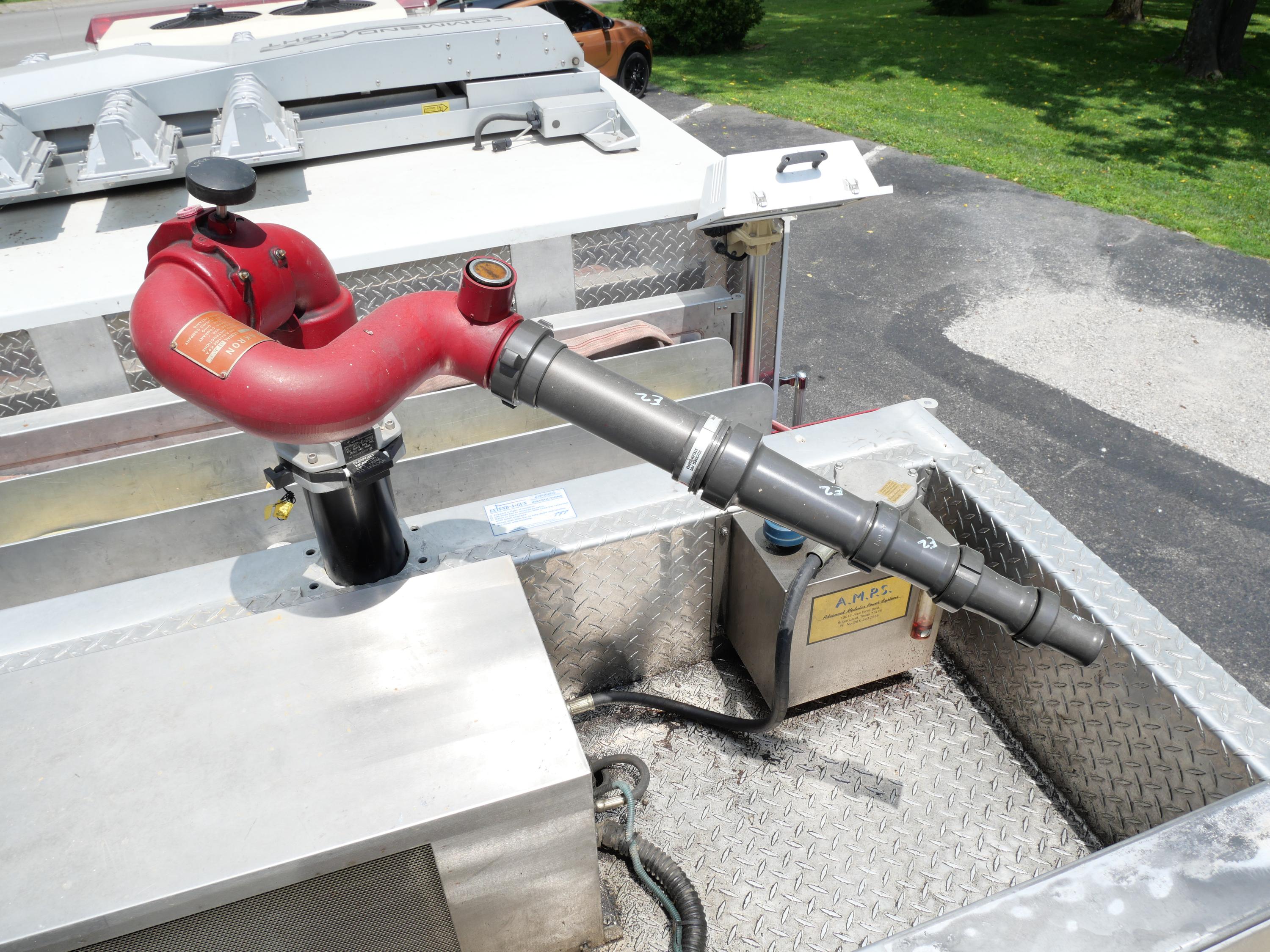 1997 E-One Cyclone II Pumper - image 36