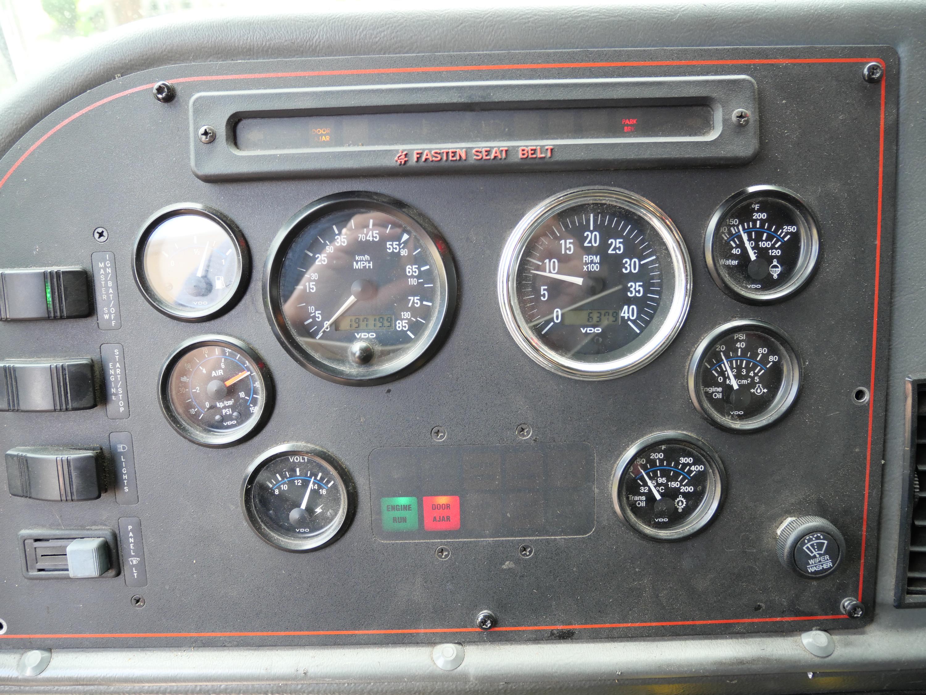 1997 E-One Cyclone II Pumper - image 45