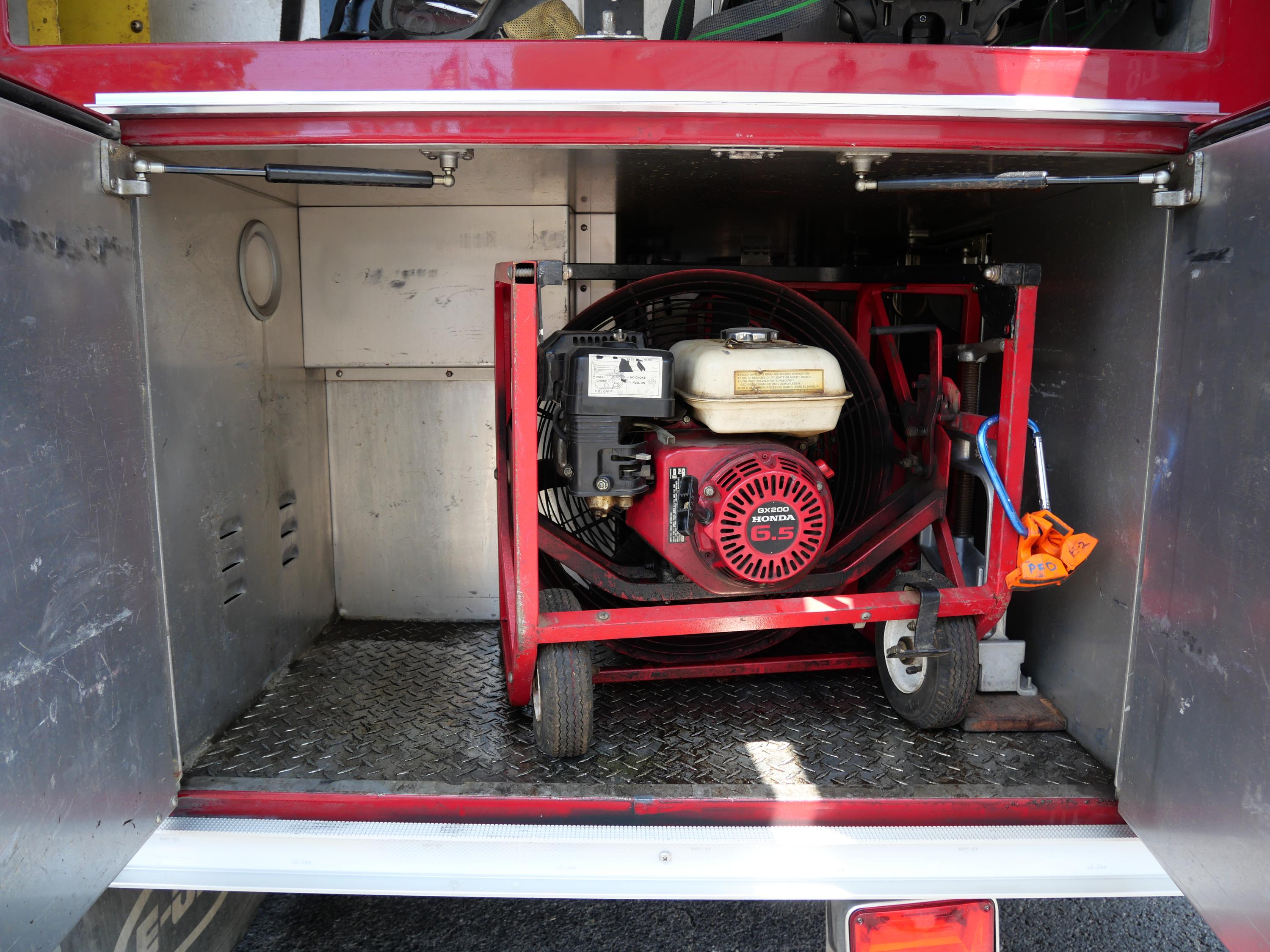 1997 E-One Cyclone II Pumper - image 81