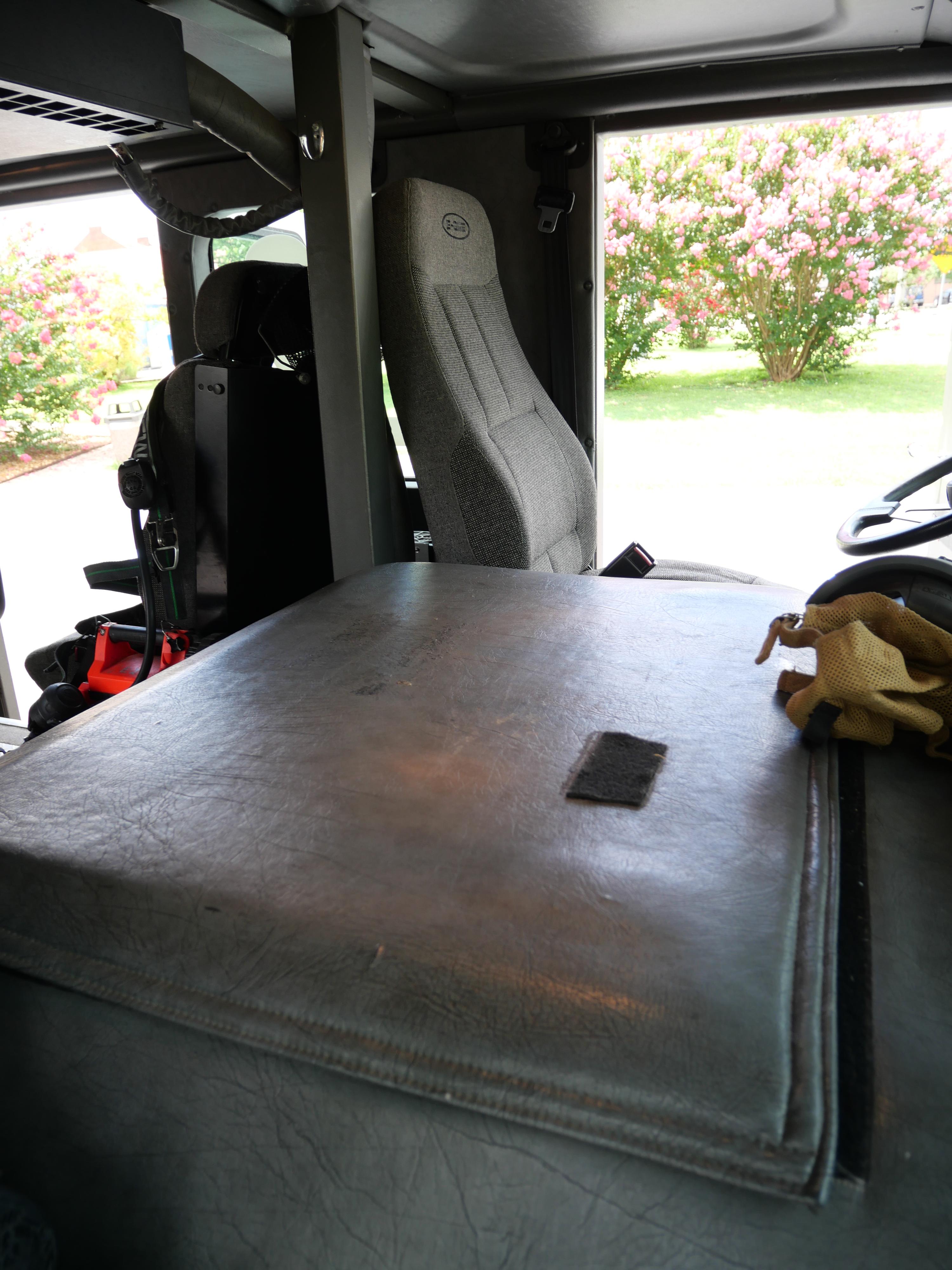 1997 E-One Cyclone II Pumper - image 65