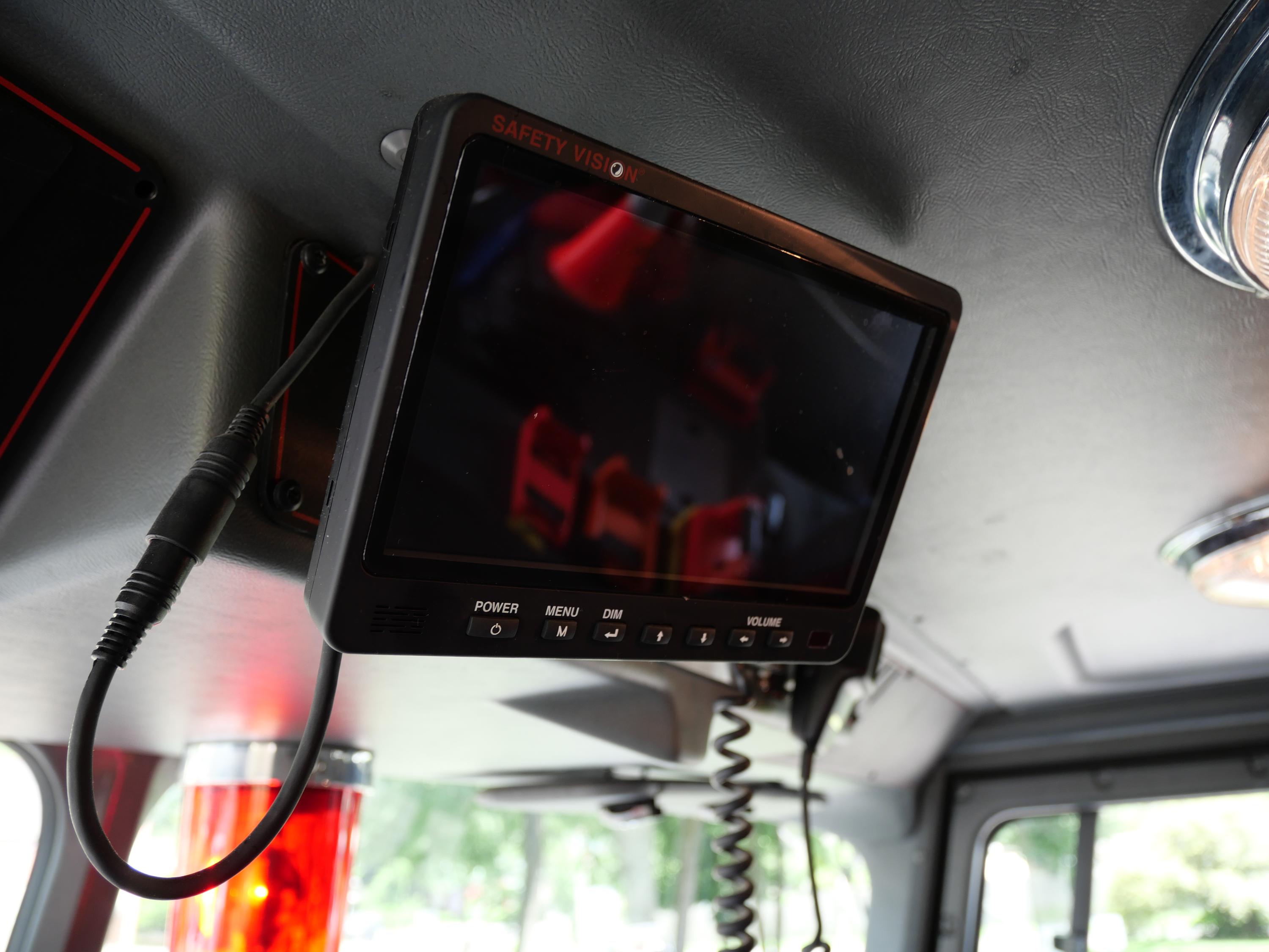 1997 E-One Cyclone II Pumper - image 50