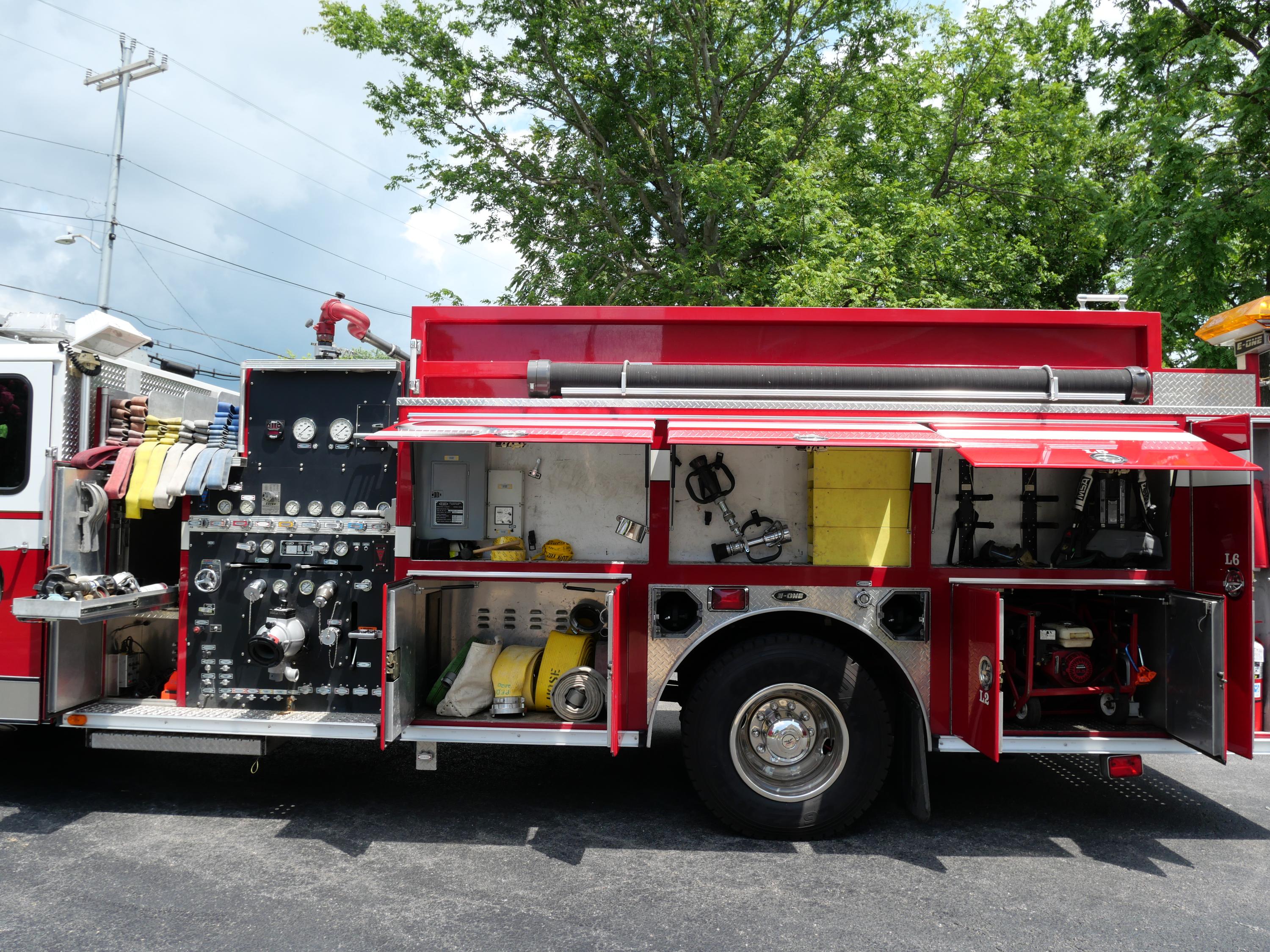 1997 E-One Cyclone II Pumper - image 31