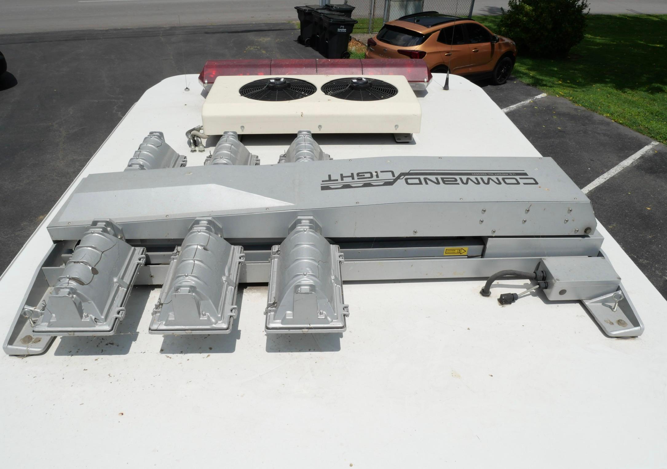 1997 E-One Cyclone II Pumper - image 38