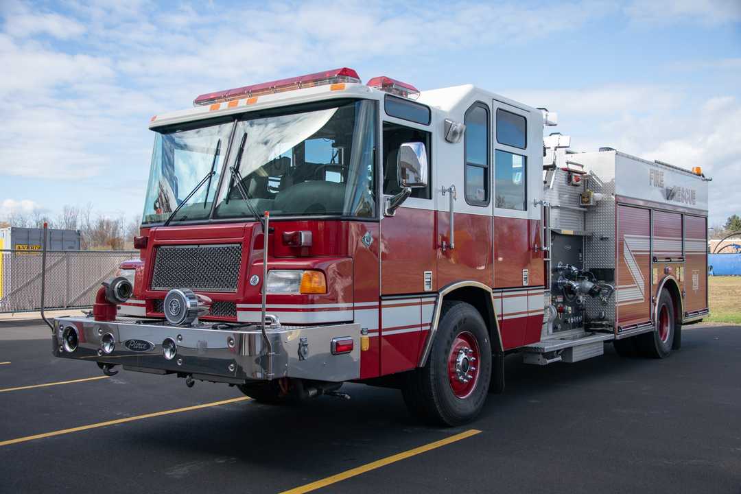 2001 Pierce Quantum Pumper